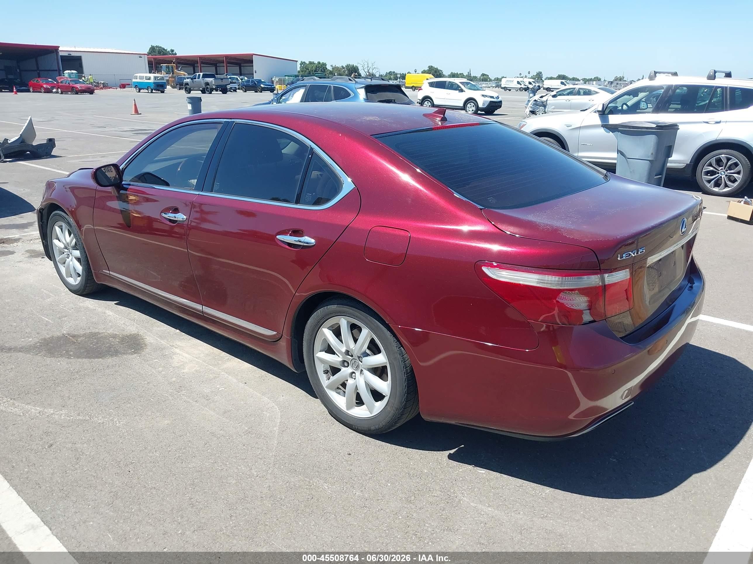2007 Lexus Ls 460   Red vin: JTHBL46F775051087