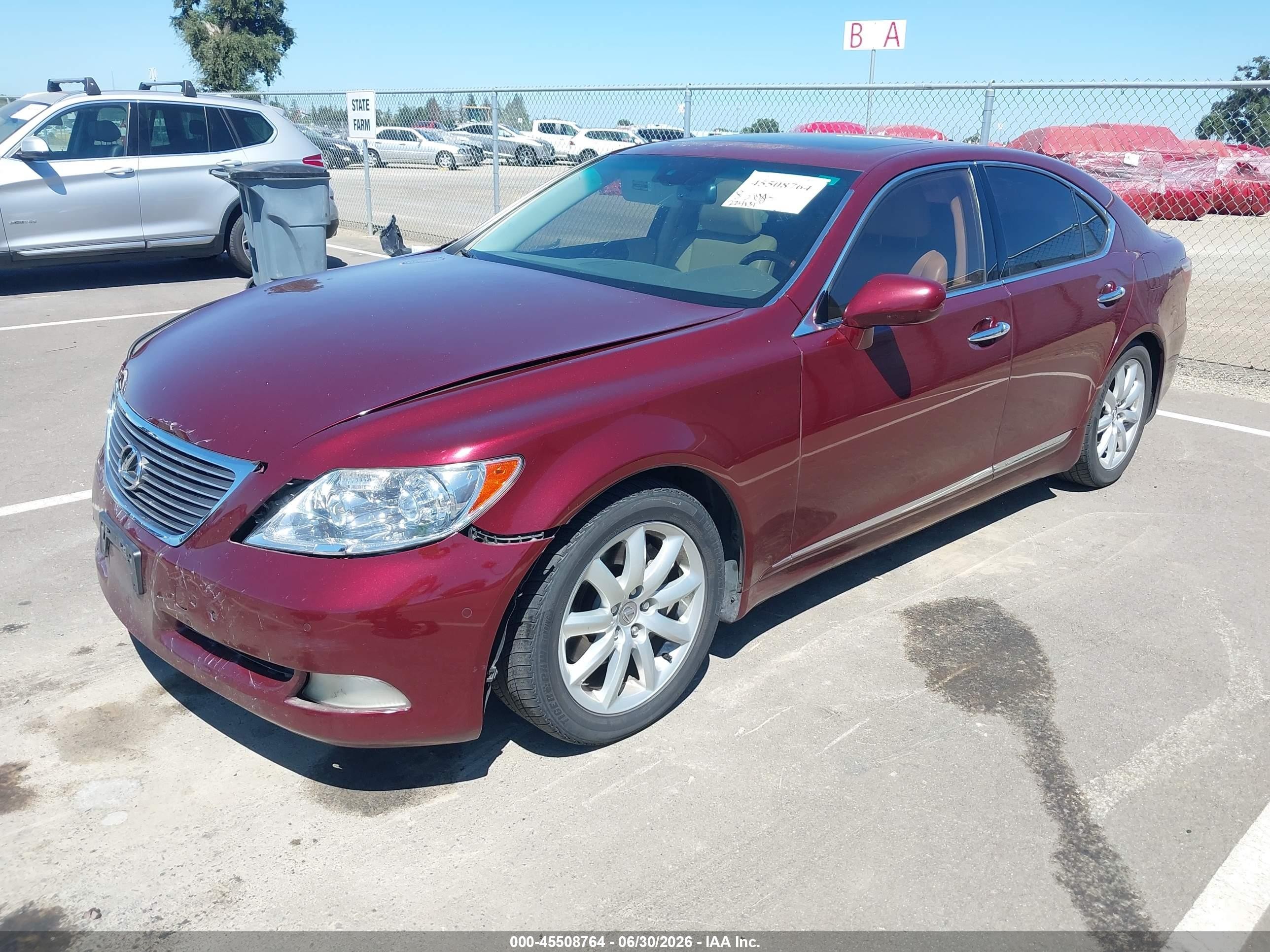 2007 Lexus Ls 460   Red vin: JTHBL46F775051087