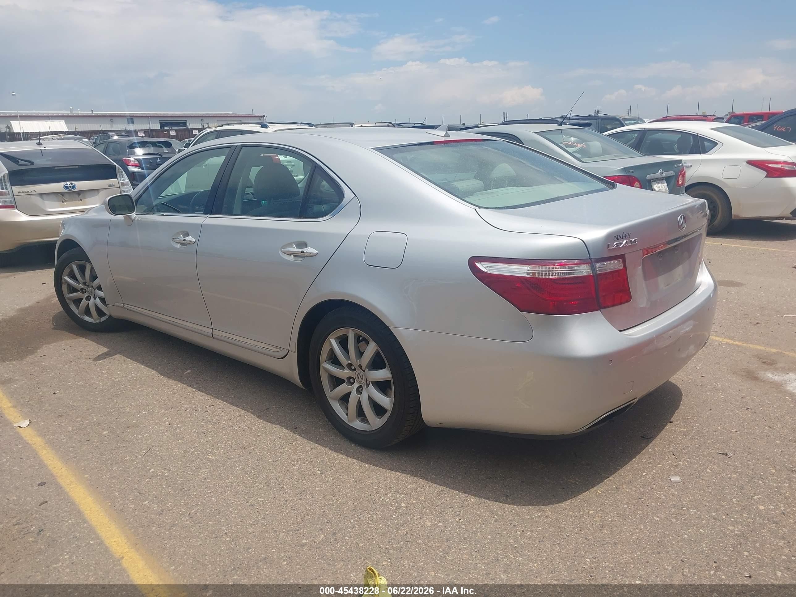 2009 Lexus Ls 460   Silver vin: JTHBL46F795086344