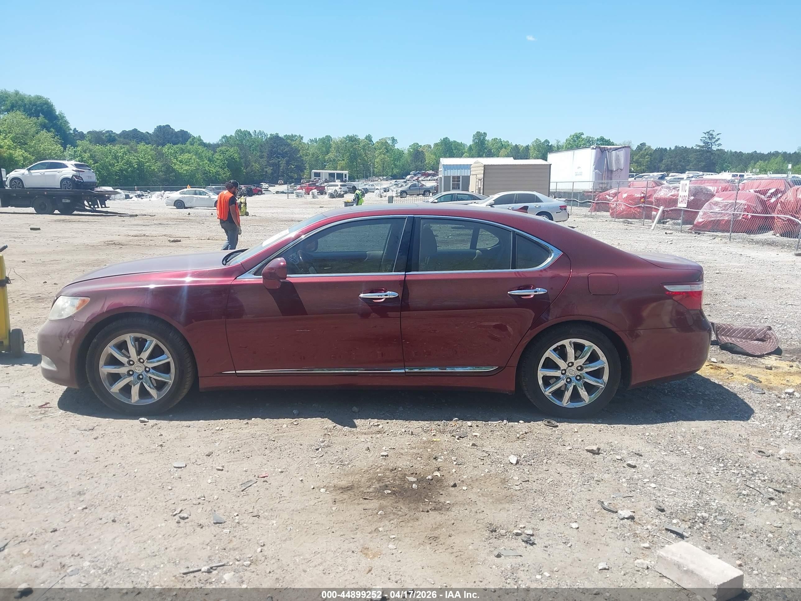 2008 Lexus Ls 460 Burgundy vin: JTHBL46F885071396