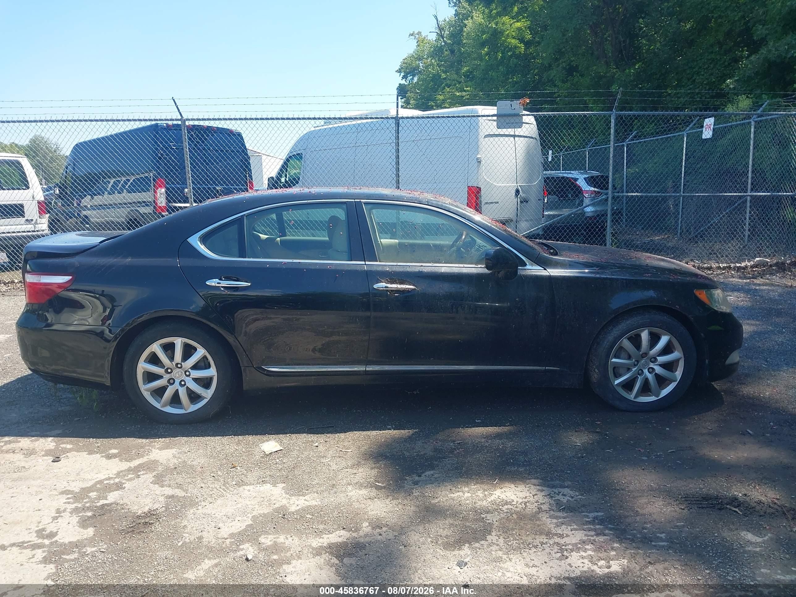 2008 Lexus Ls 460   Черный vin: JTHBL46F885077845