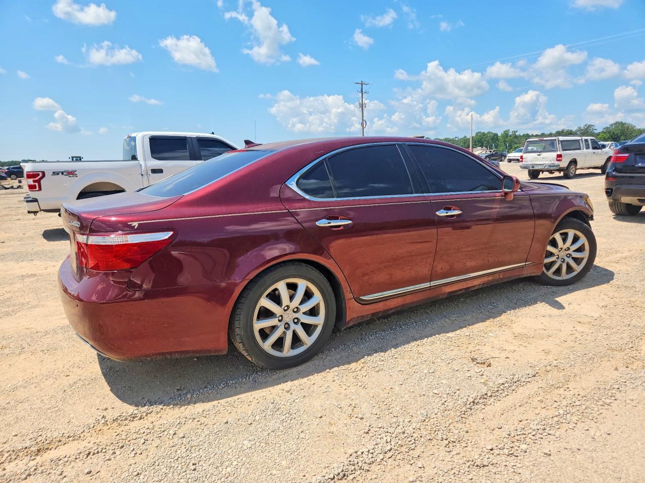 2007 Lexus Ls 460 Red vin: JTHBL46F975031777