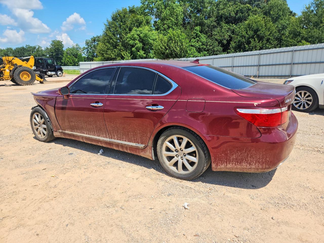 2007 Lexus Ls 460 Red vin: JTHBL46F975031777