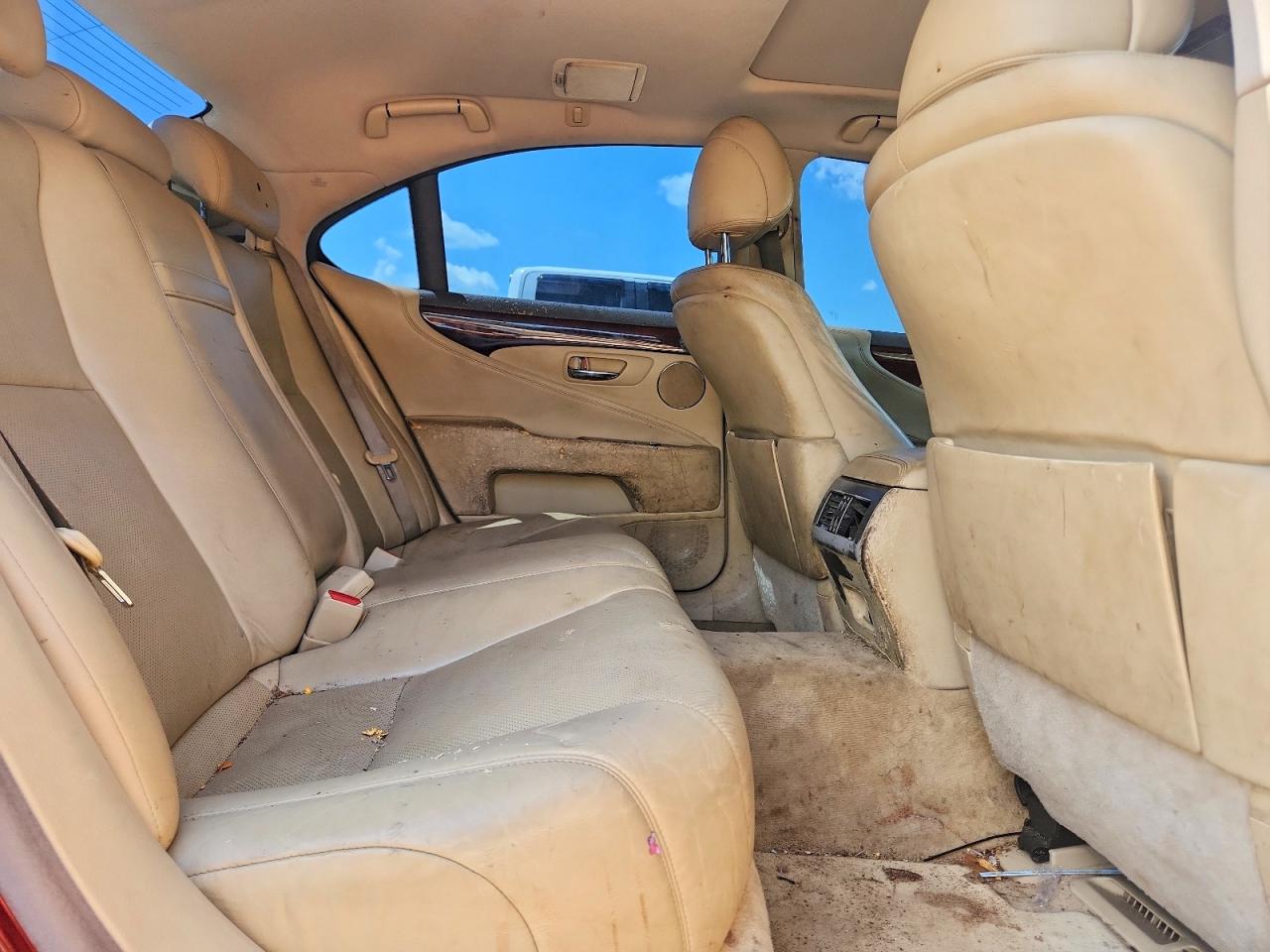 2007 Lexus Ls 460 Red vin: JTHBL46F975031777