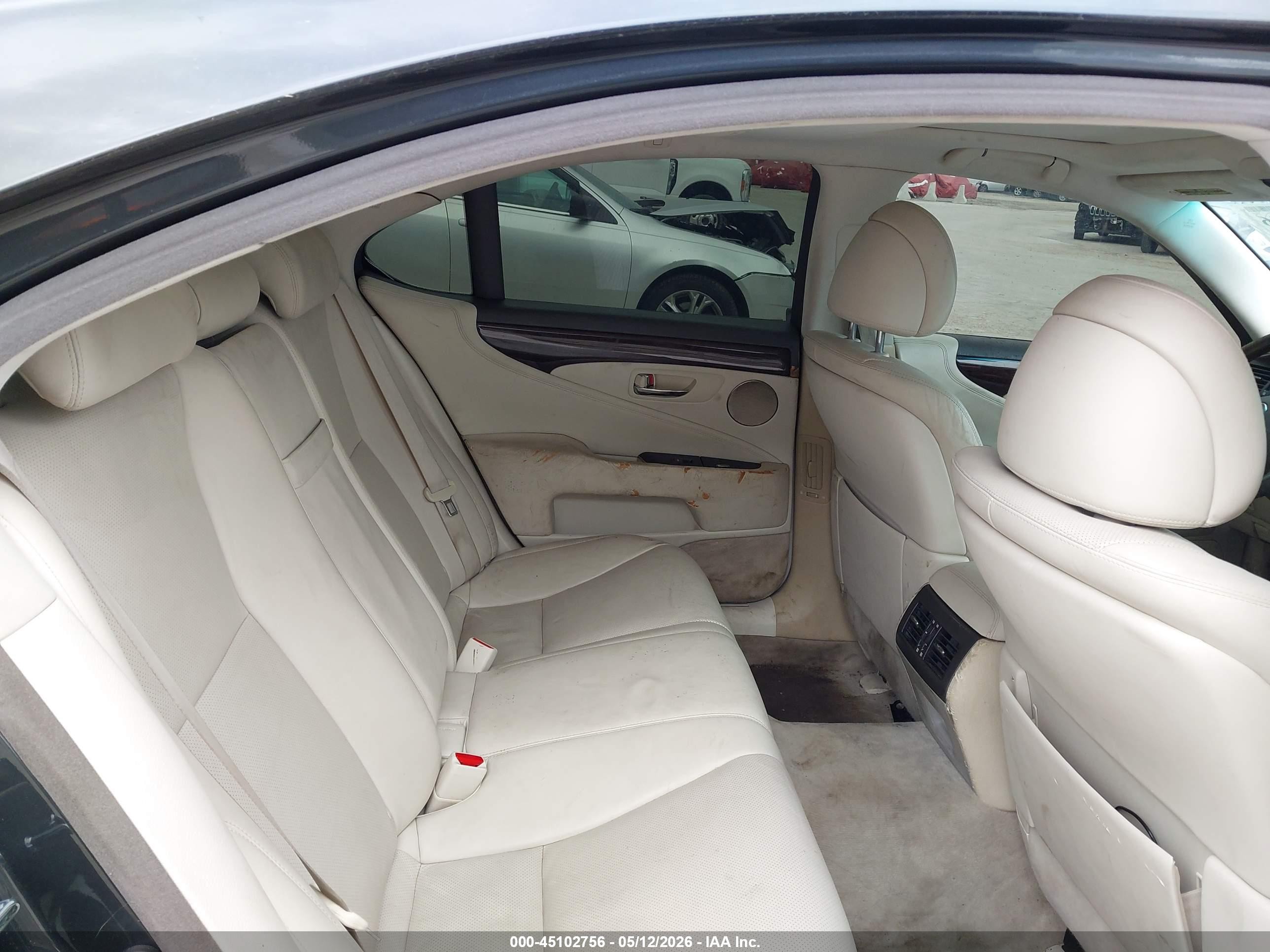 2007 Lexus Ls 460   Black vin: JTHBL46F975032945