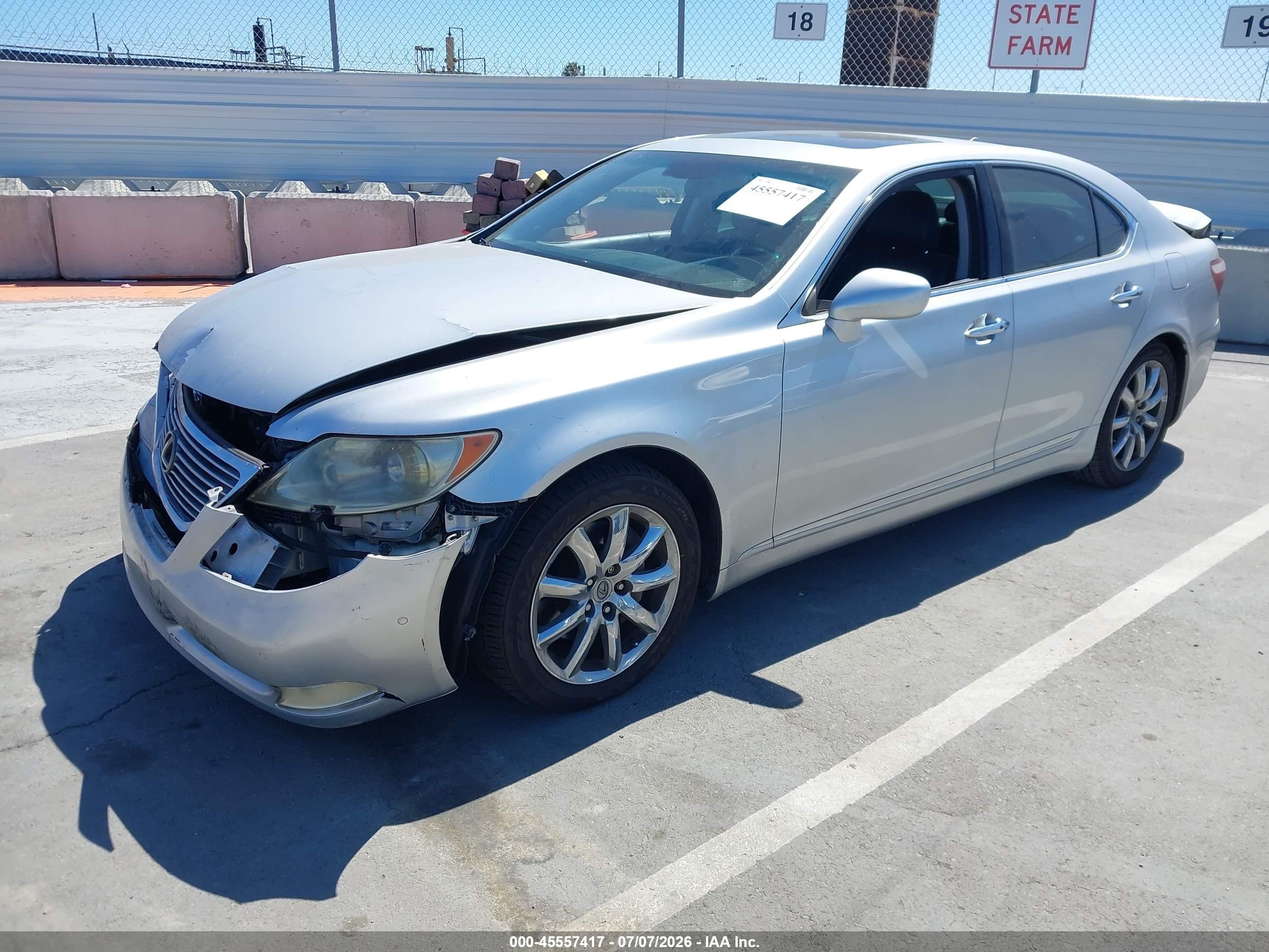 2007 Lexus Ls 460   Серебряный vin: JTHBL46F975034288