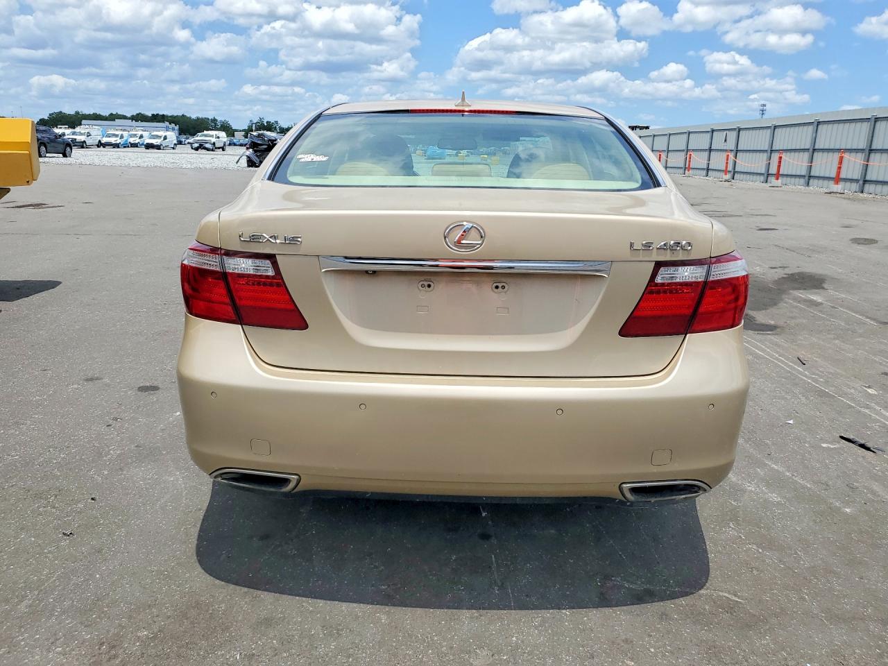 2007 Lexus Ls 460 Beige vin: JTHBL46F975044948