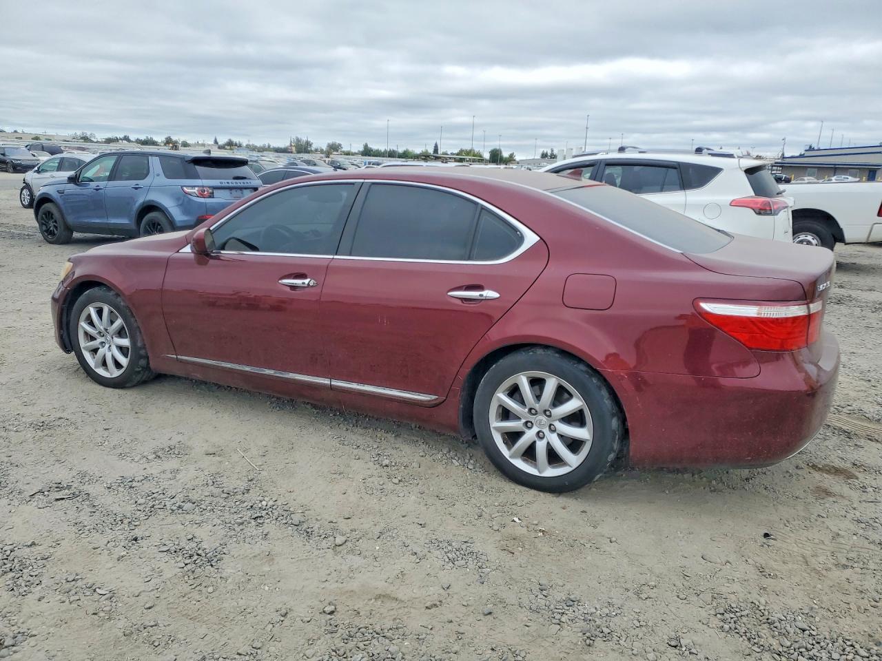2007 Lexus Ls 460 Burgundy vin: JTHBL46F975048160