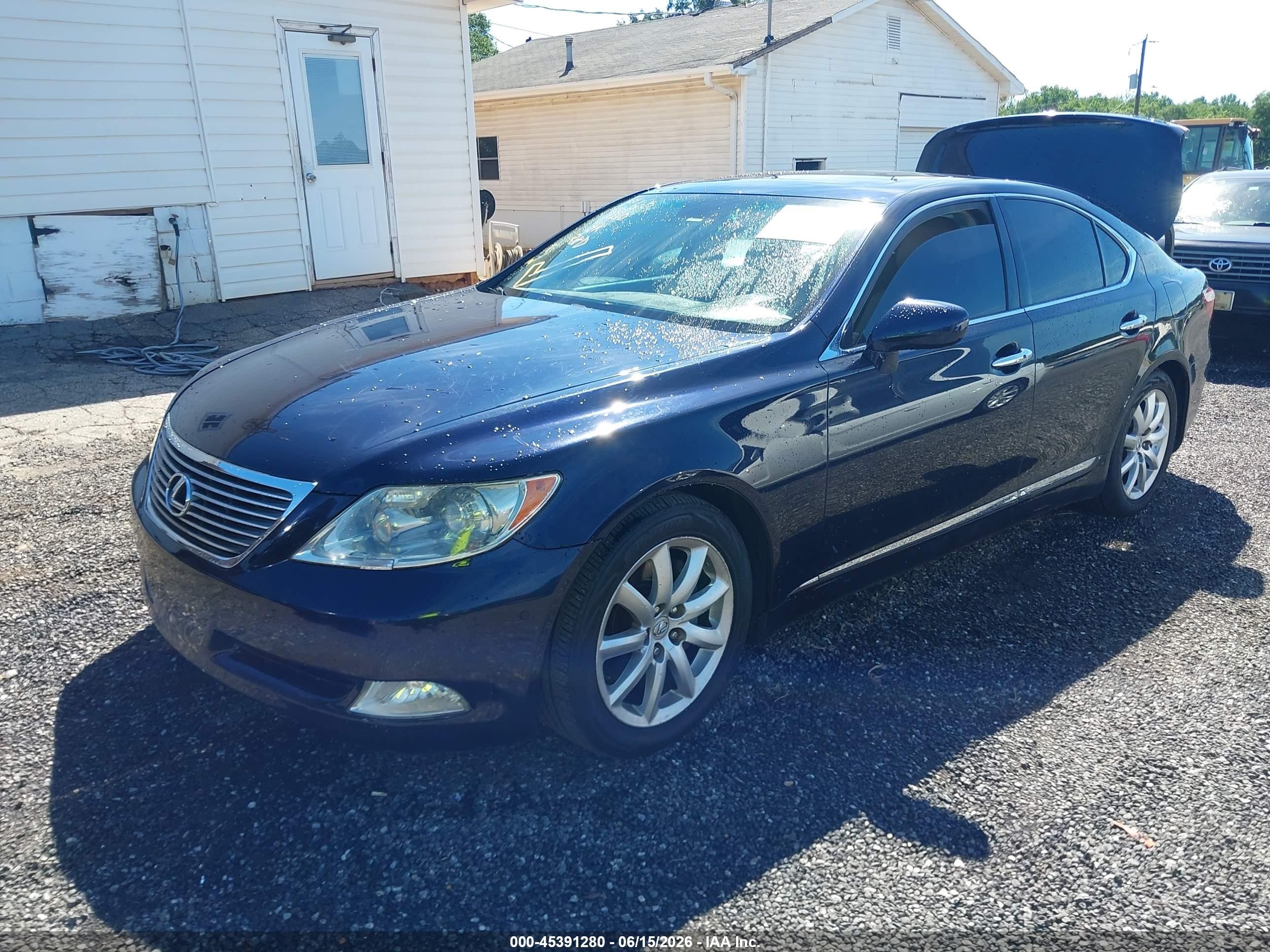 2008 Lexus Ls 460   Black vin: JTHBL46F985055210
