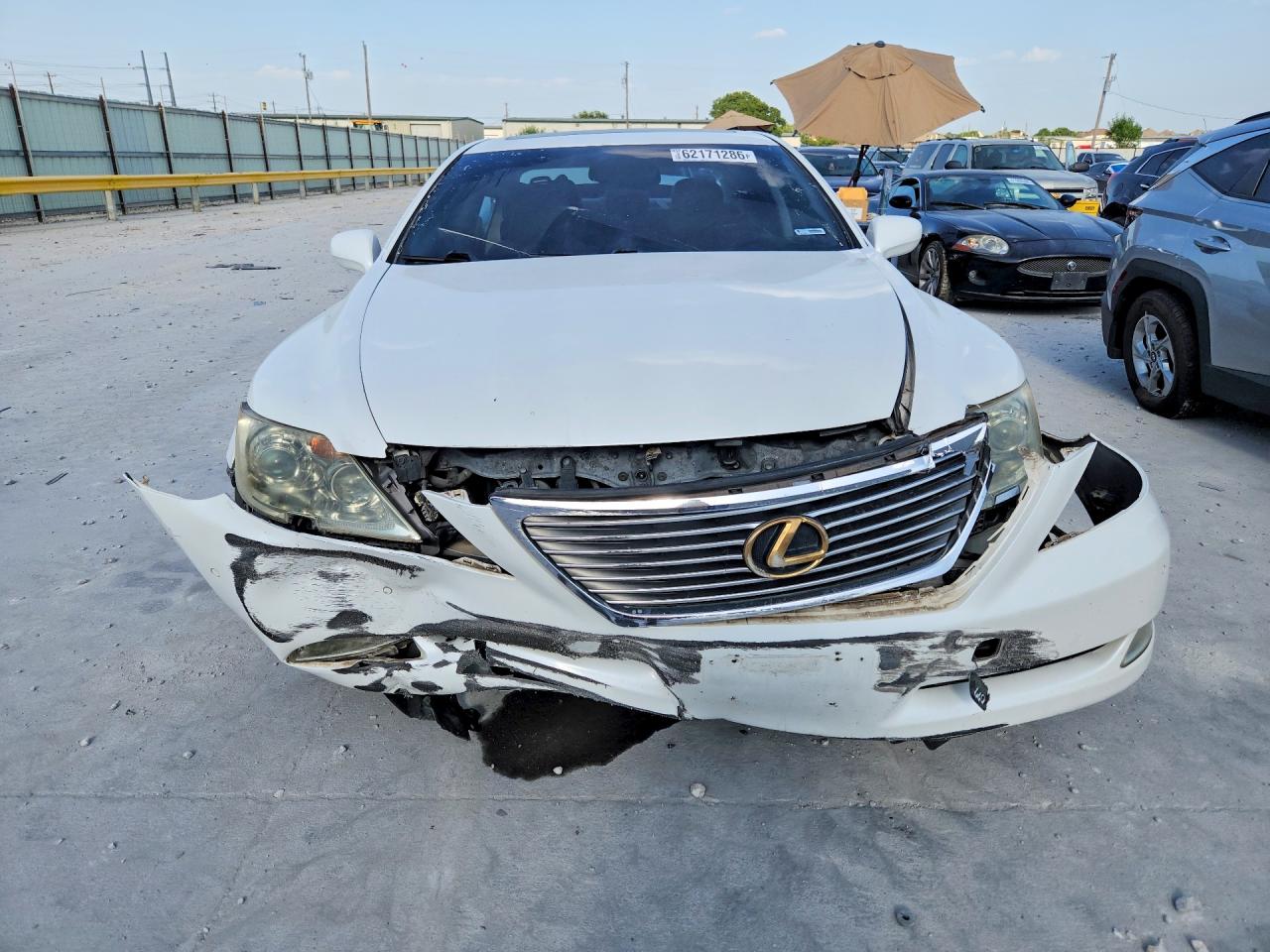2008 Lexus Ls 460 Белый vin: JTHBL46F985058415