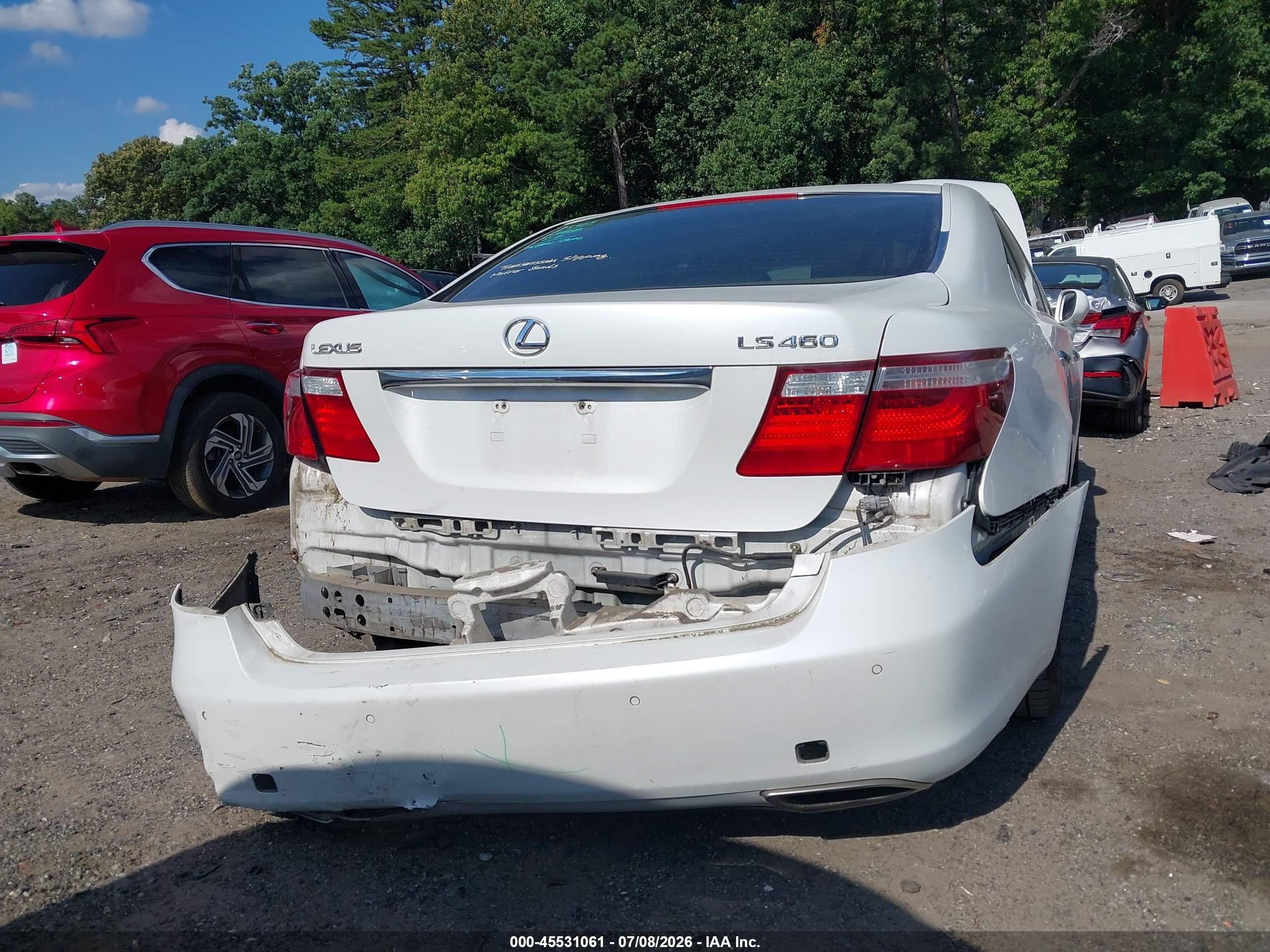 2007 Lexus Ls 460   White vin: JTHBL46FX75015040