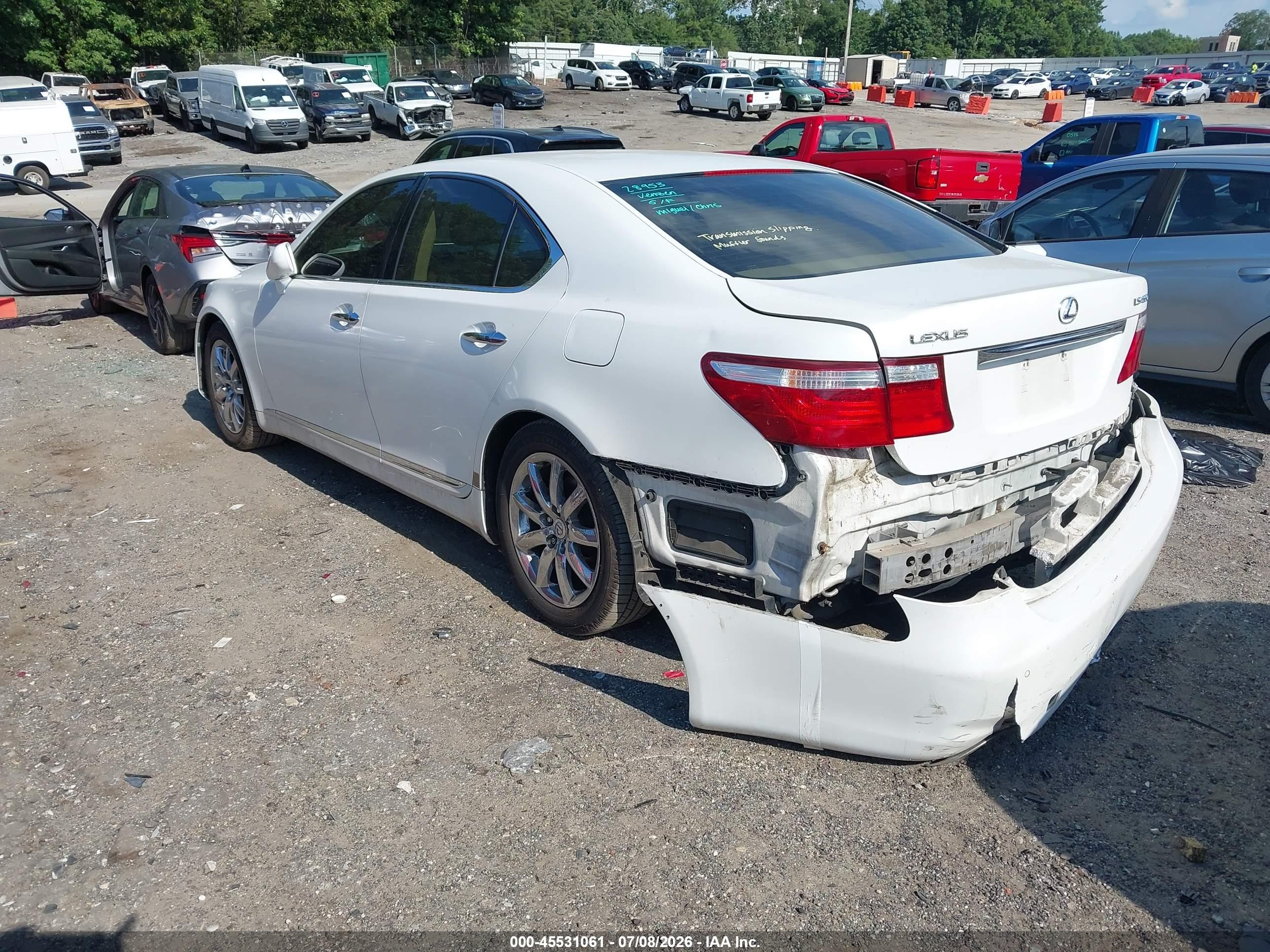 2007 Lexus Ls 460   White vin: JTHBL46FX75015040