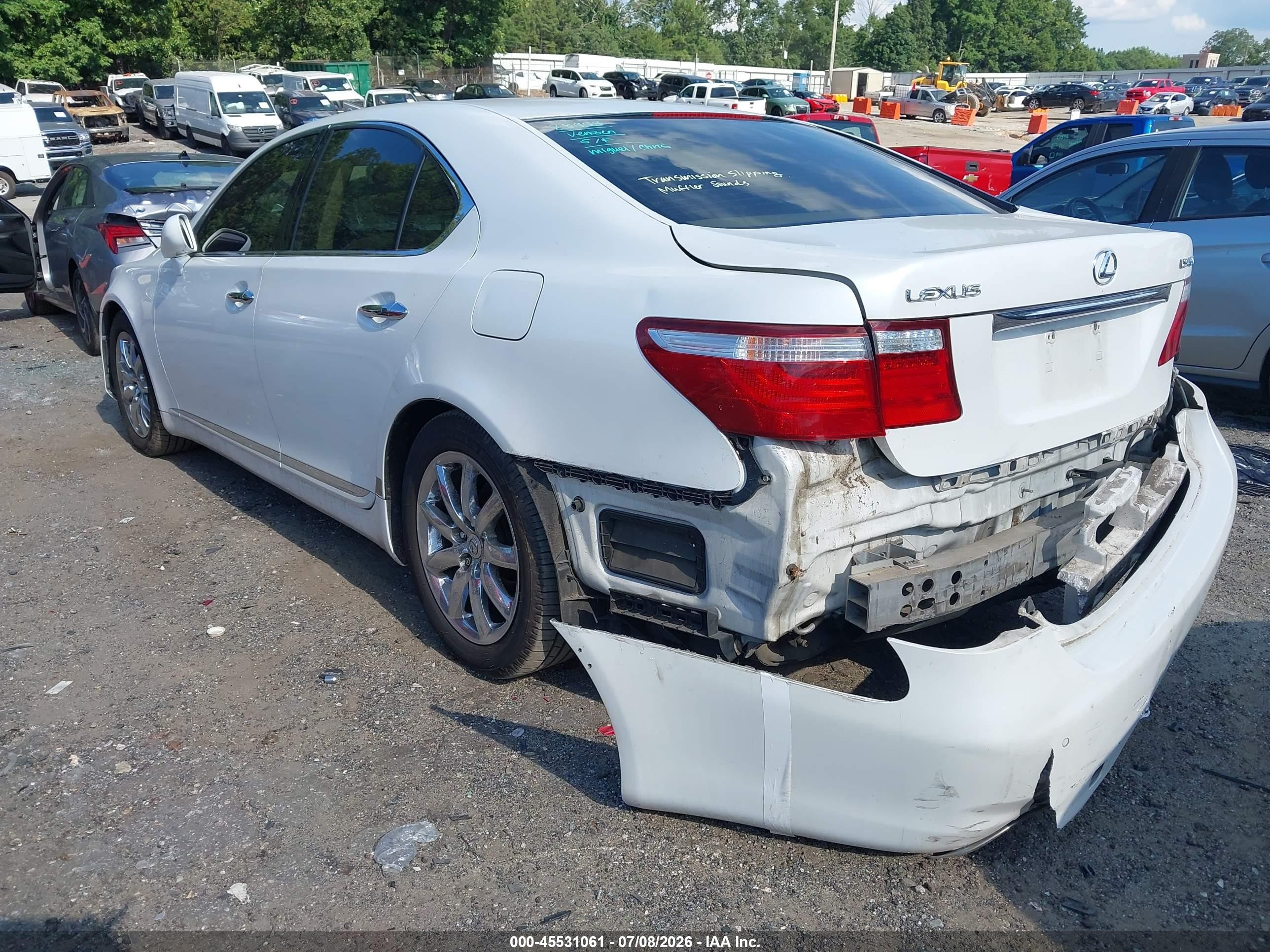 2007 Lexus Ls 460   White vin: JTHBL46FX75015040