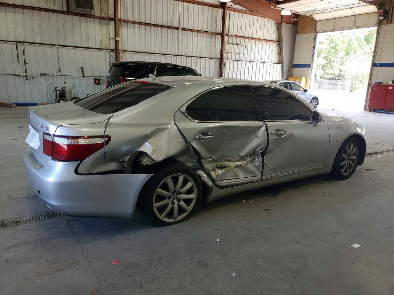 2007 Lexus Ls 460 Silver vin: JTHBL46FX75017709