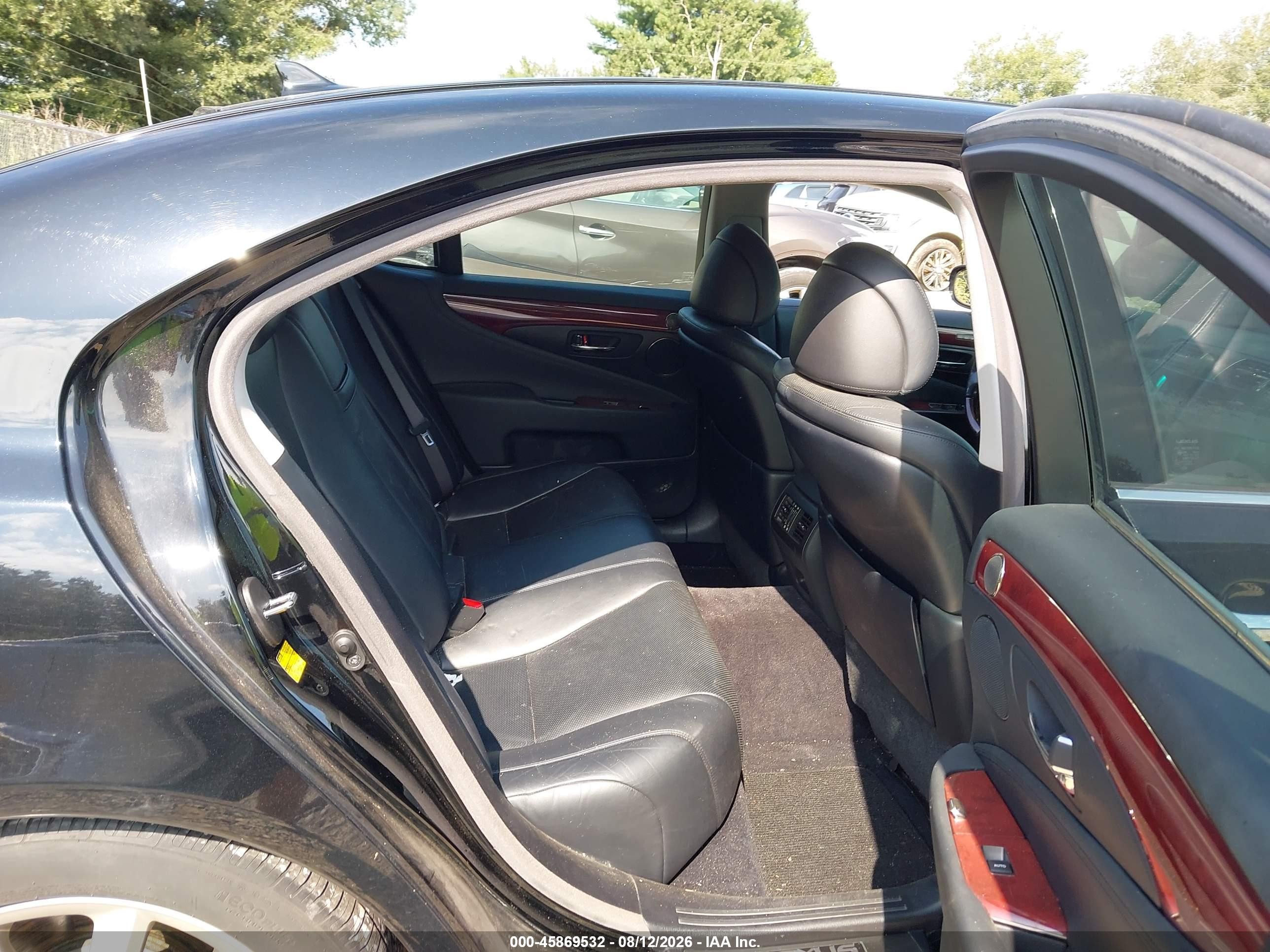 2007 Lexus Ls 460   Black vin: JTHBL46FX75039807