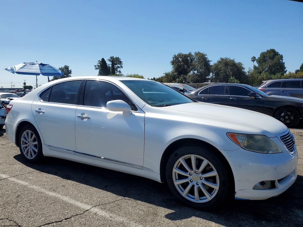 2007 Lexus Ls 460 White vin: JTHBL46FX75040410