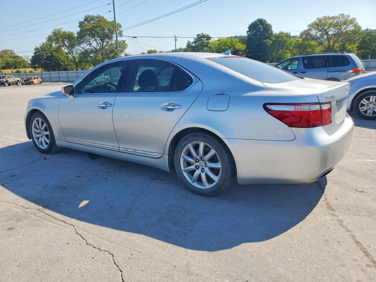 2008 Lexus Ls 460 Silver vin: JTHBL46FX85052168