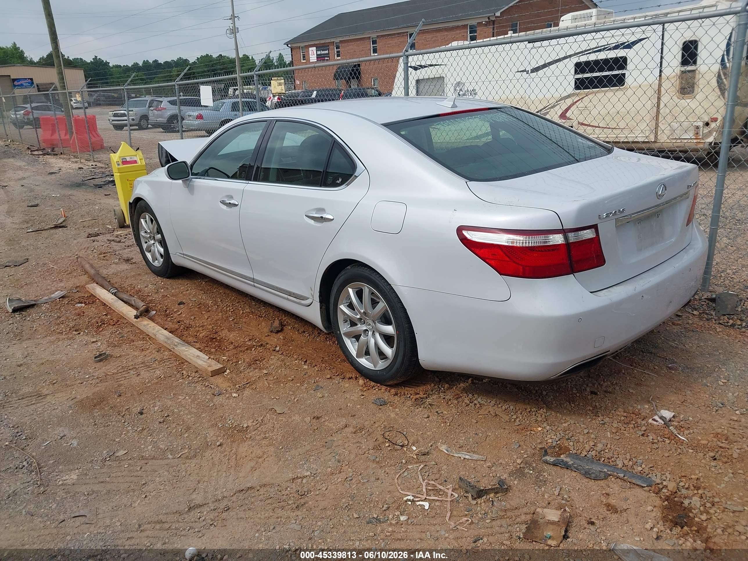 2008 Lexus Ls 460   Белый vin: JTHBL46FX85054423