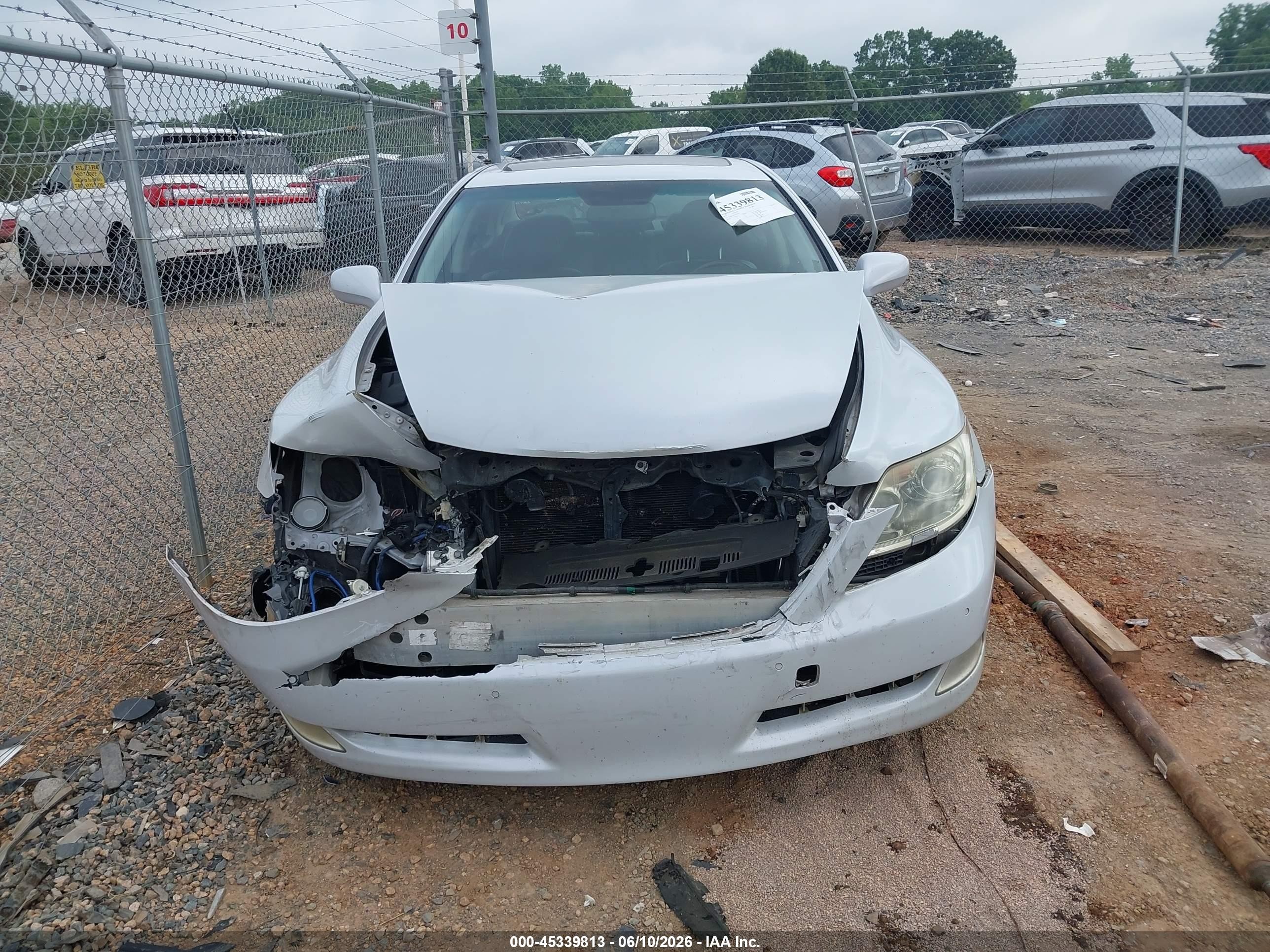 2008 Lexus Ls 460   Белый vin: JTHBL46FX85054423