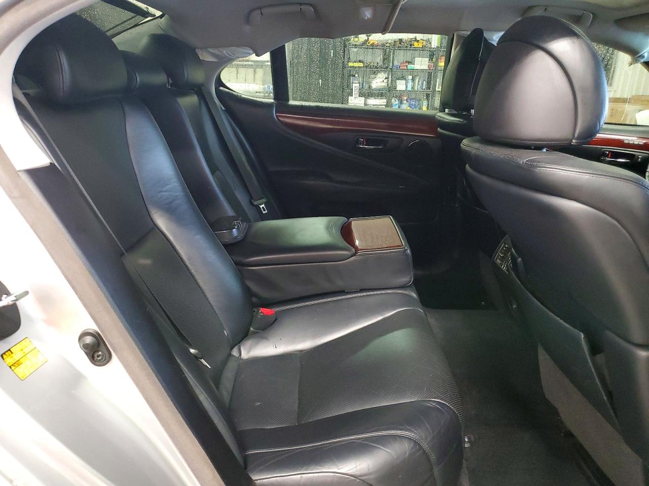 2008 Lexus Ls 460 Silver vin: JTHBL46FX85068581
