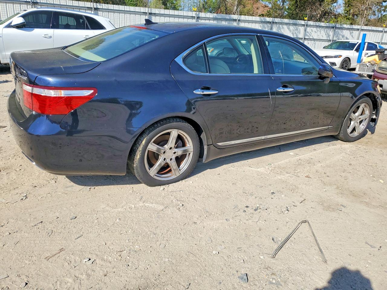 2008 Lexus Ls 460 Blue vin: JTHBL46FX85072100
