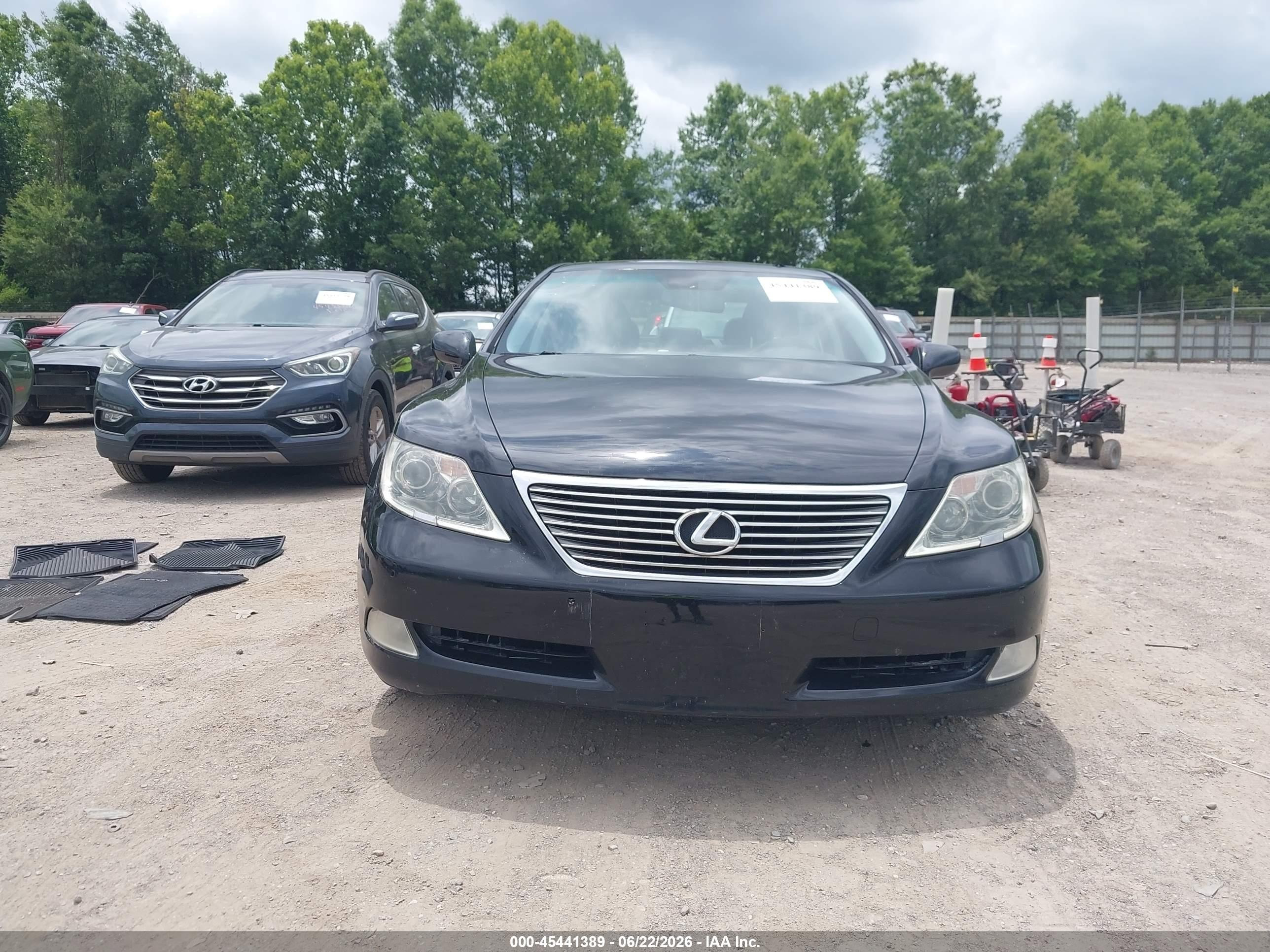 2009 Lexus Ls 460   Black vin: JTHBL46FX95085222