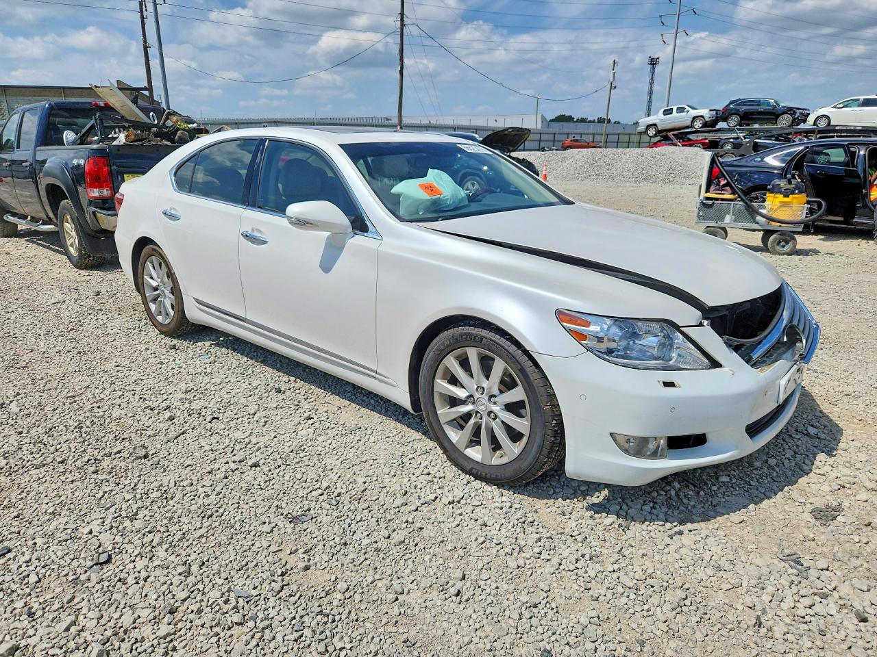 2010 Lexus Ls 460 White vin: JTHBL5EF0A5092031