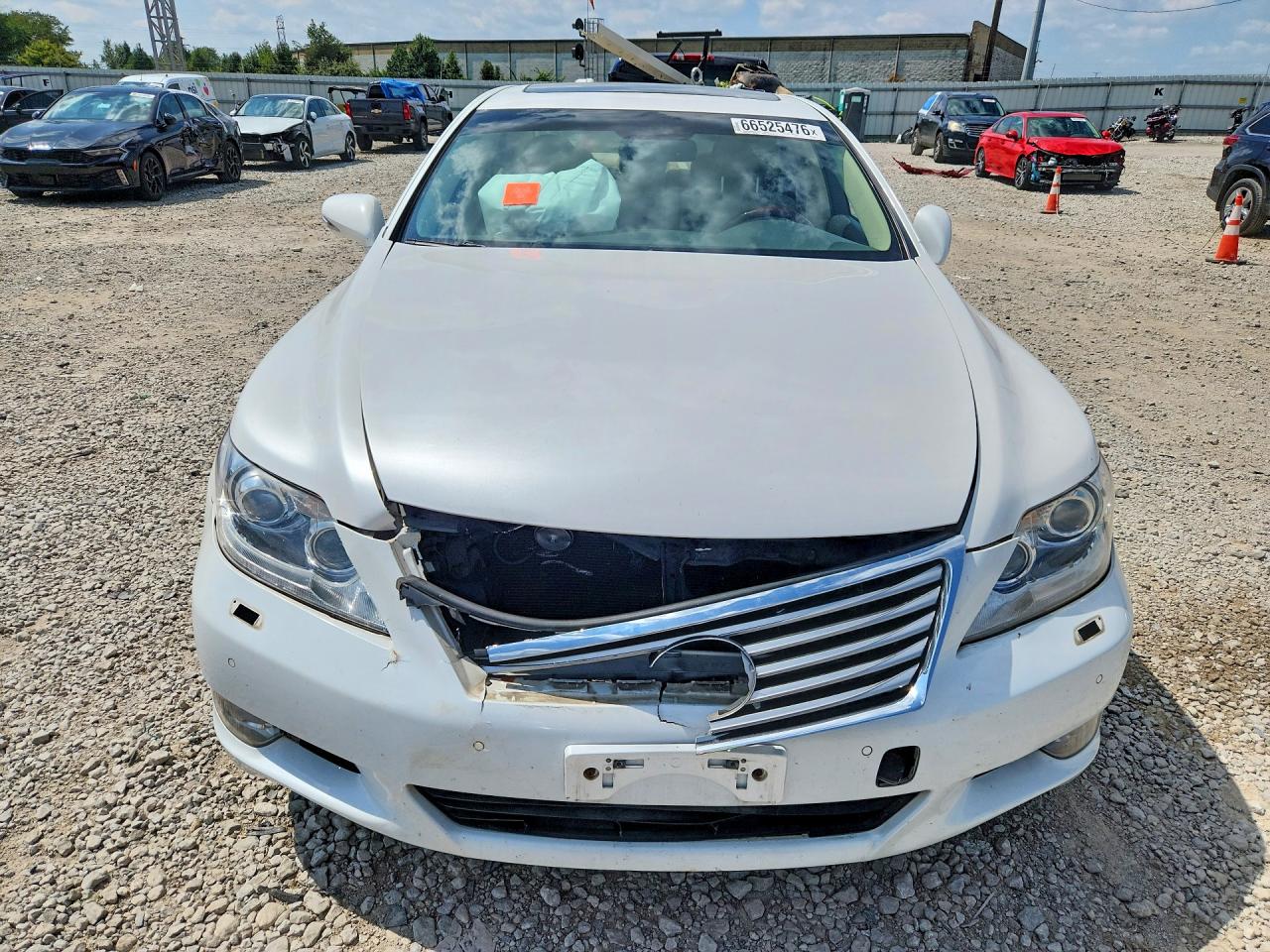 2010 Lexus Ls 460 White vin: JTHBL5EF0A5092031