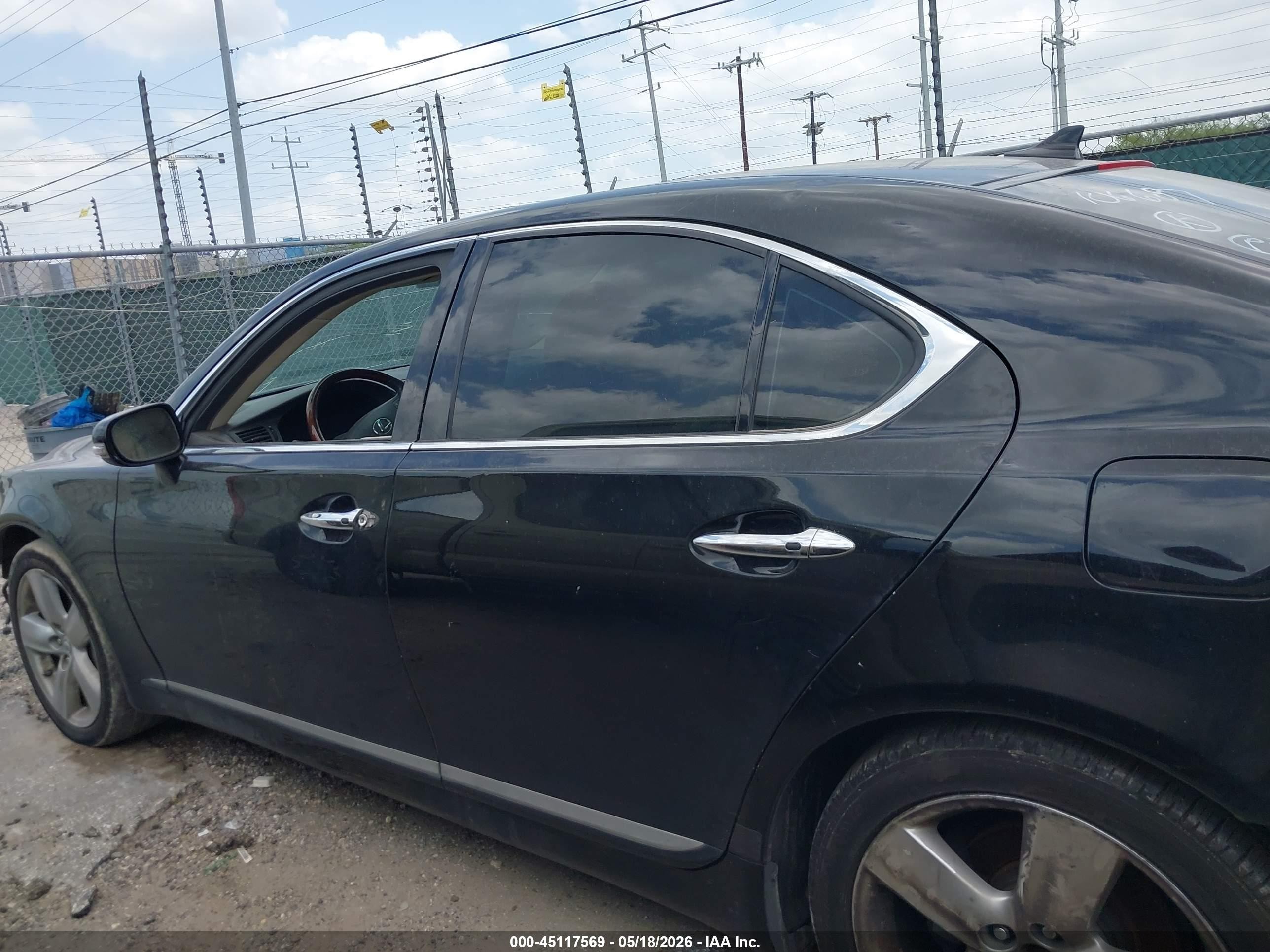 2011 Lexus Ls 460   Black vin: JTHBL5EF0B5106687