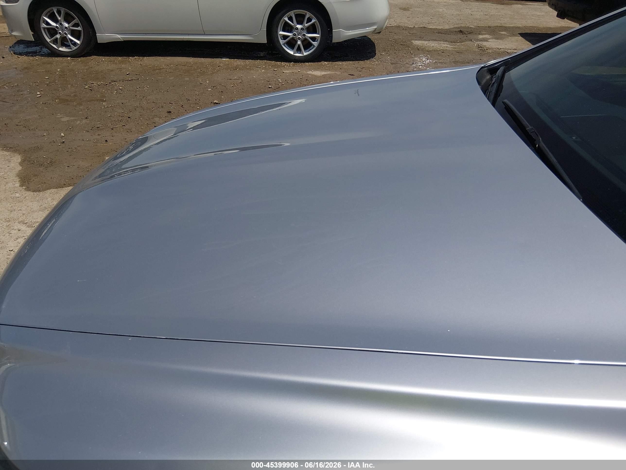 2013 Lexus Ls 460   Silver vin: JTHBL5EF0D5118230