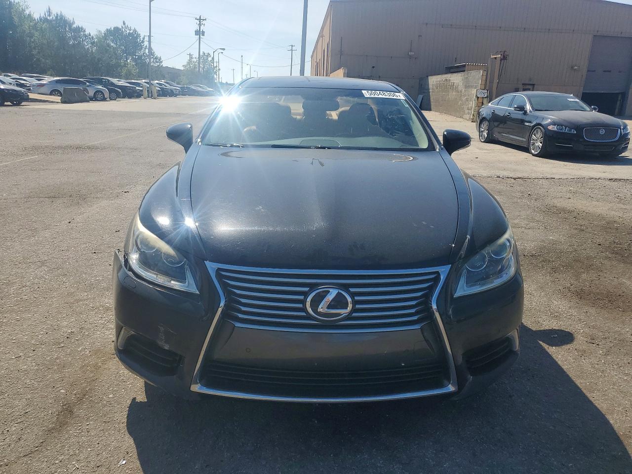 2015 Lexus Ls 460 Base Черный vin: JTHBL5EF0F5134673