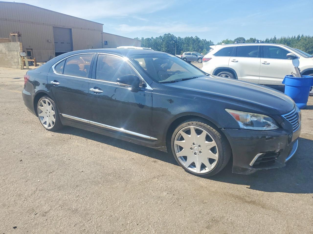 2015 Lexus Ls 460 Base Черный vin: JTHBL5EF0F5134673