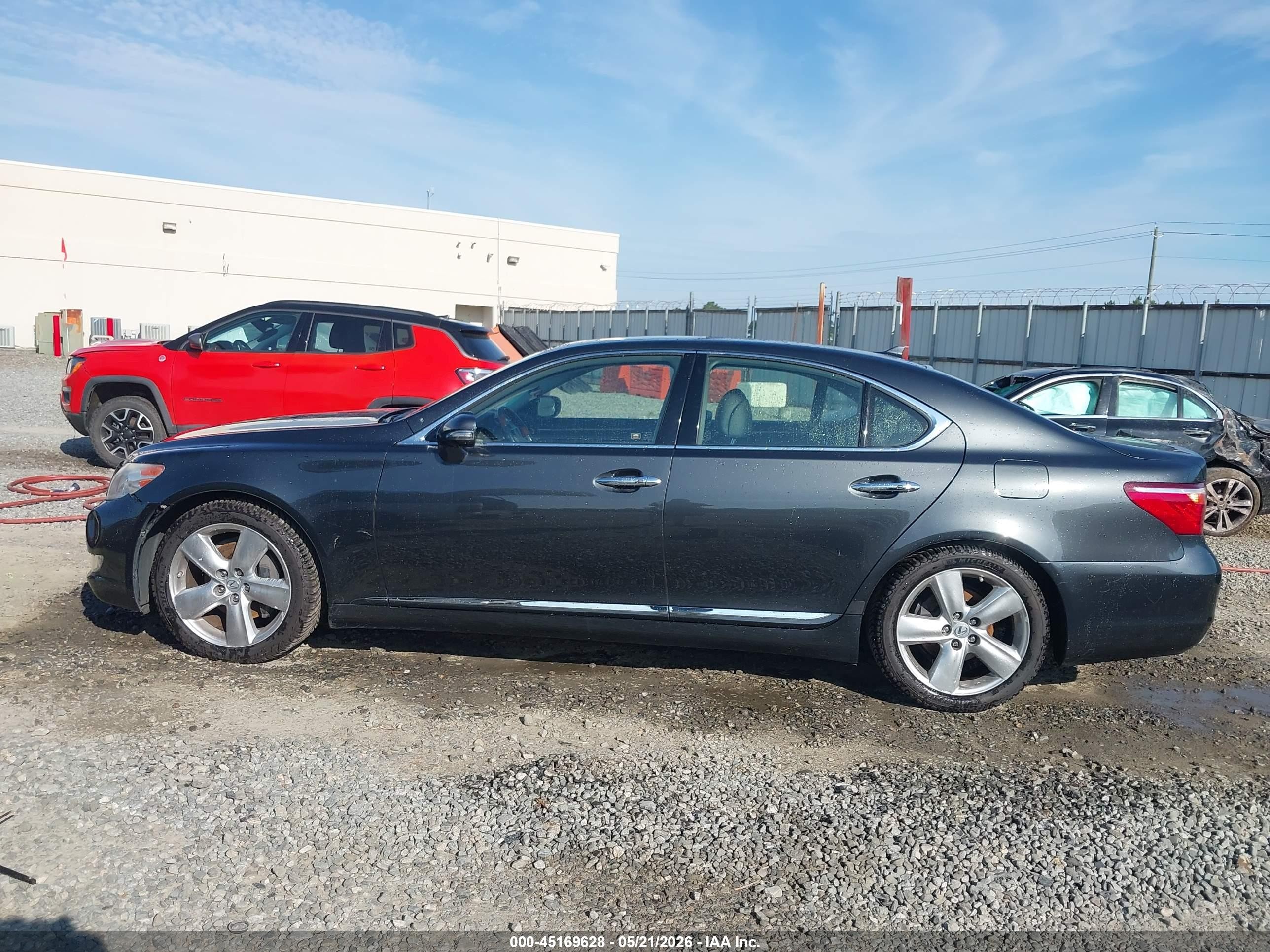 2011 Lexus Ls 460   Gray vin: JTHBL5EF1B5103667