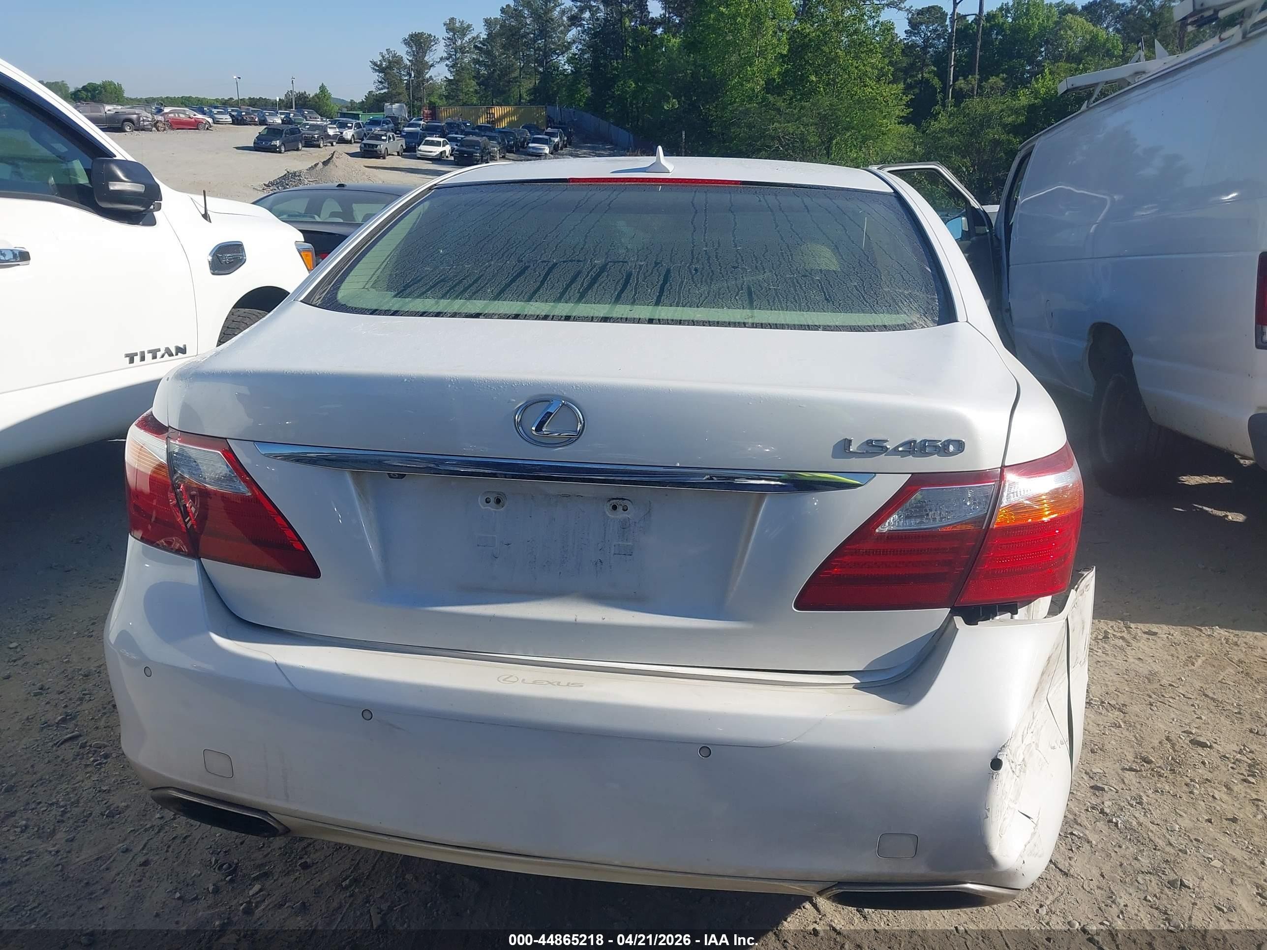 2012 Lexus Ls 460   White vin: JTHBL5EF1C5110197