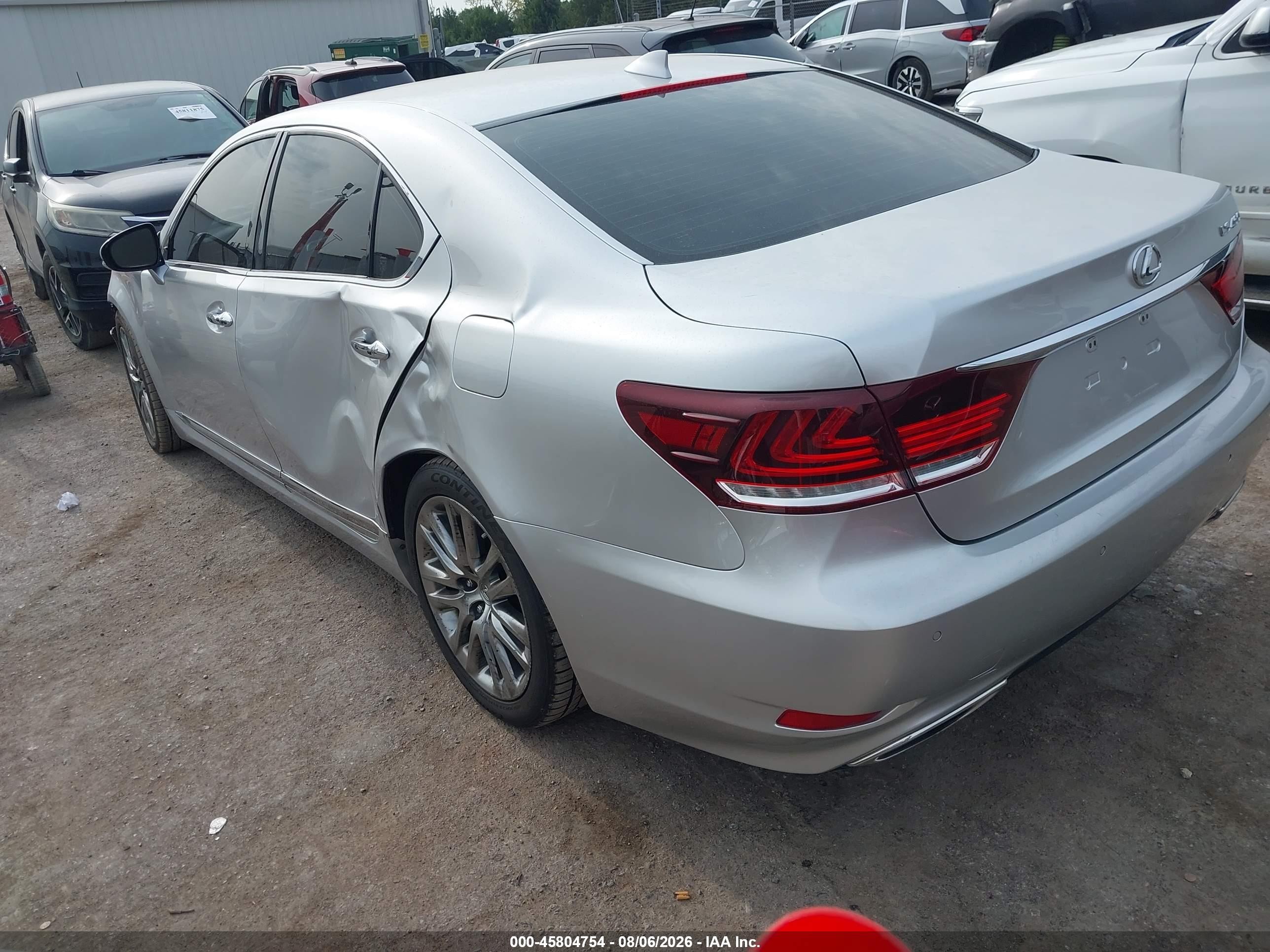 2014 Lexus Ls 460 Silver vin: JTHBL5EF1E5132154