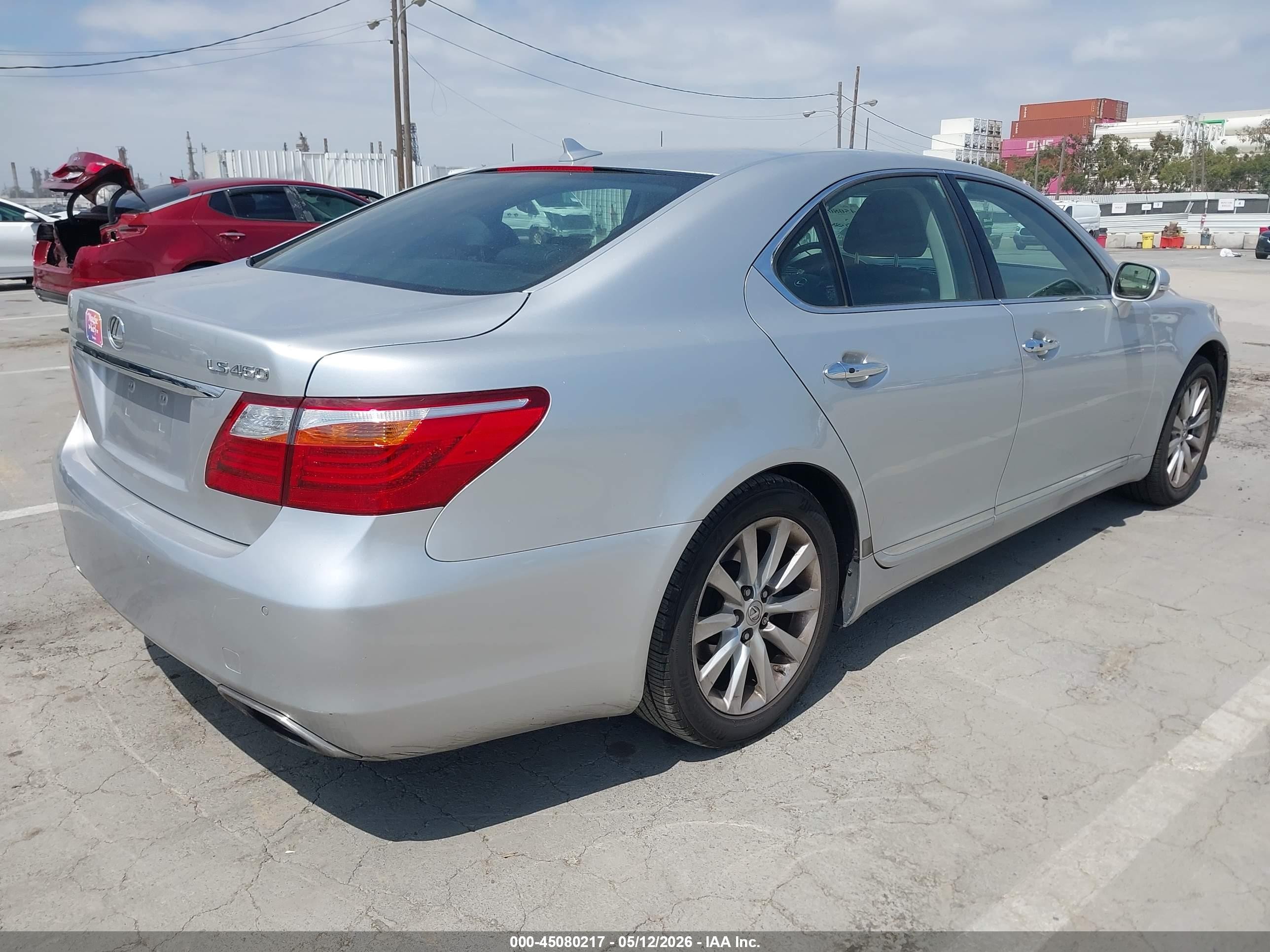 2012 Lexus Ls 460   Серебряный vin: JTHBL5EF2C5108569