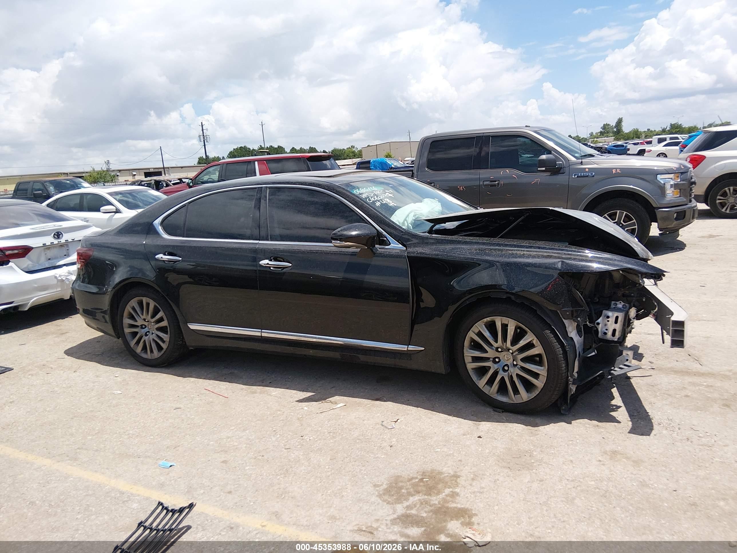 2013 Lexus Ls 460 Black vin: JTHBL5EF2D5118729