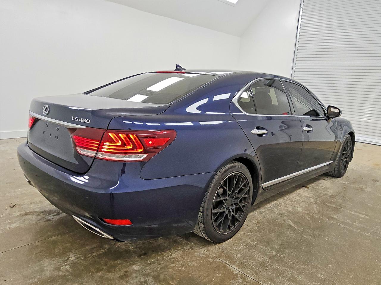 2013 Lexus Ls 460 Blue vin: JTHBL5EF2D5121842