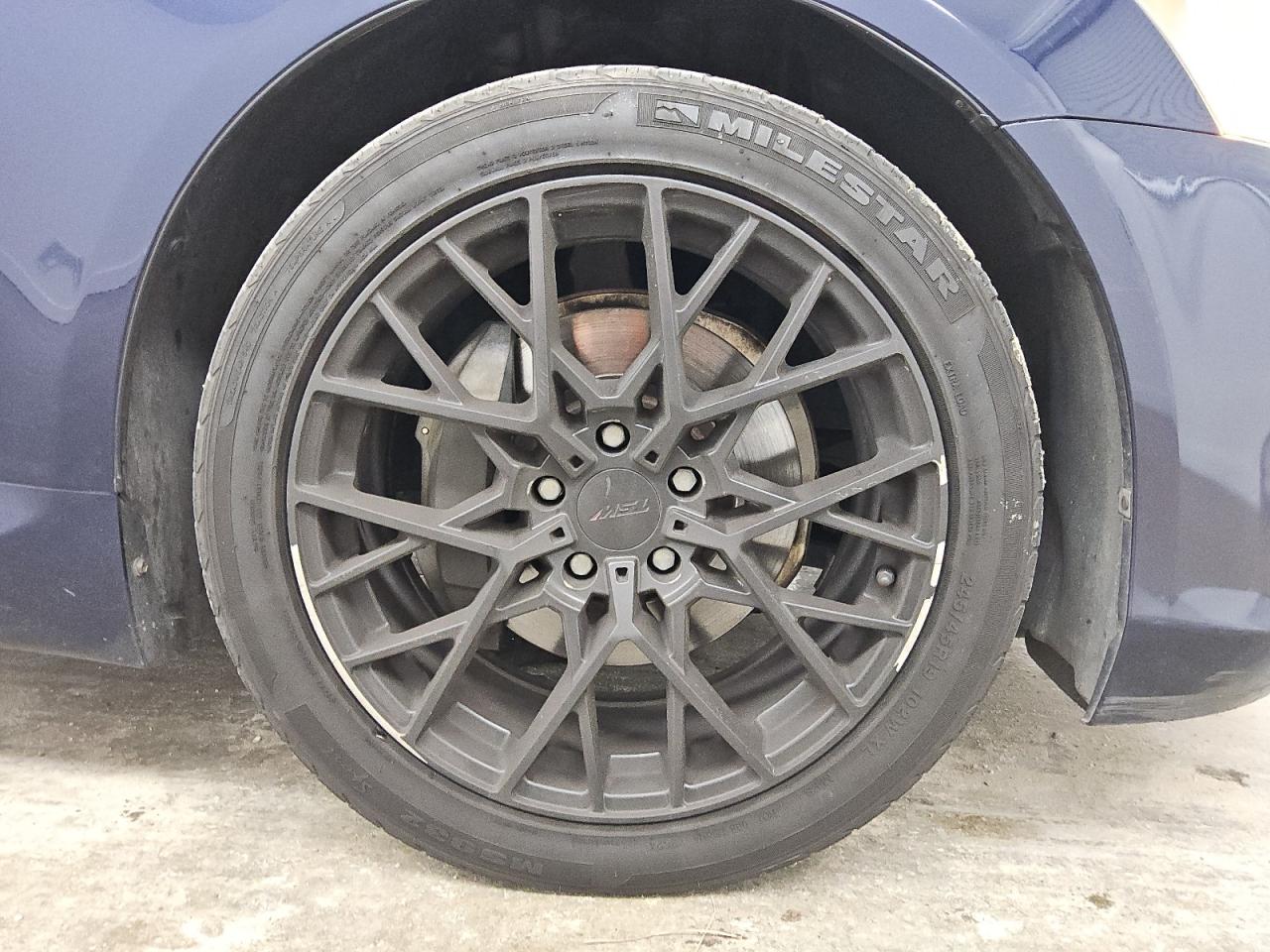 2013 Lexus Ls 460 Blue vin: JTHBL5EF2D5121842 Damage: Right Front Wheel, Curb Rash, > 12 Inches