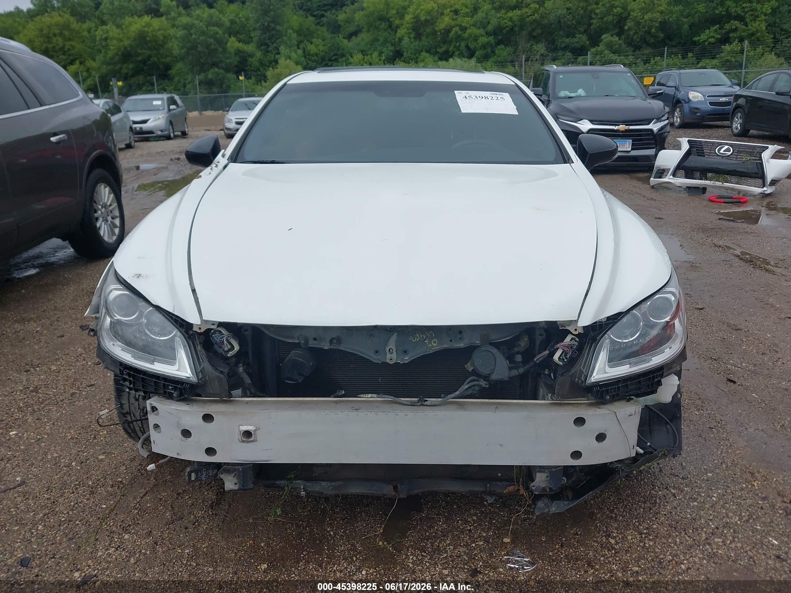2015 Lexus Ls 460 Crafted Line White vin: JTHBL5EF2F5136263