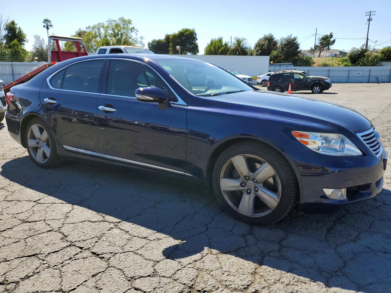 2010 Lexus Ls 460 Blue vin: JTHBL5EF3A5094985