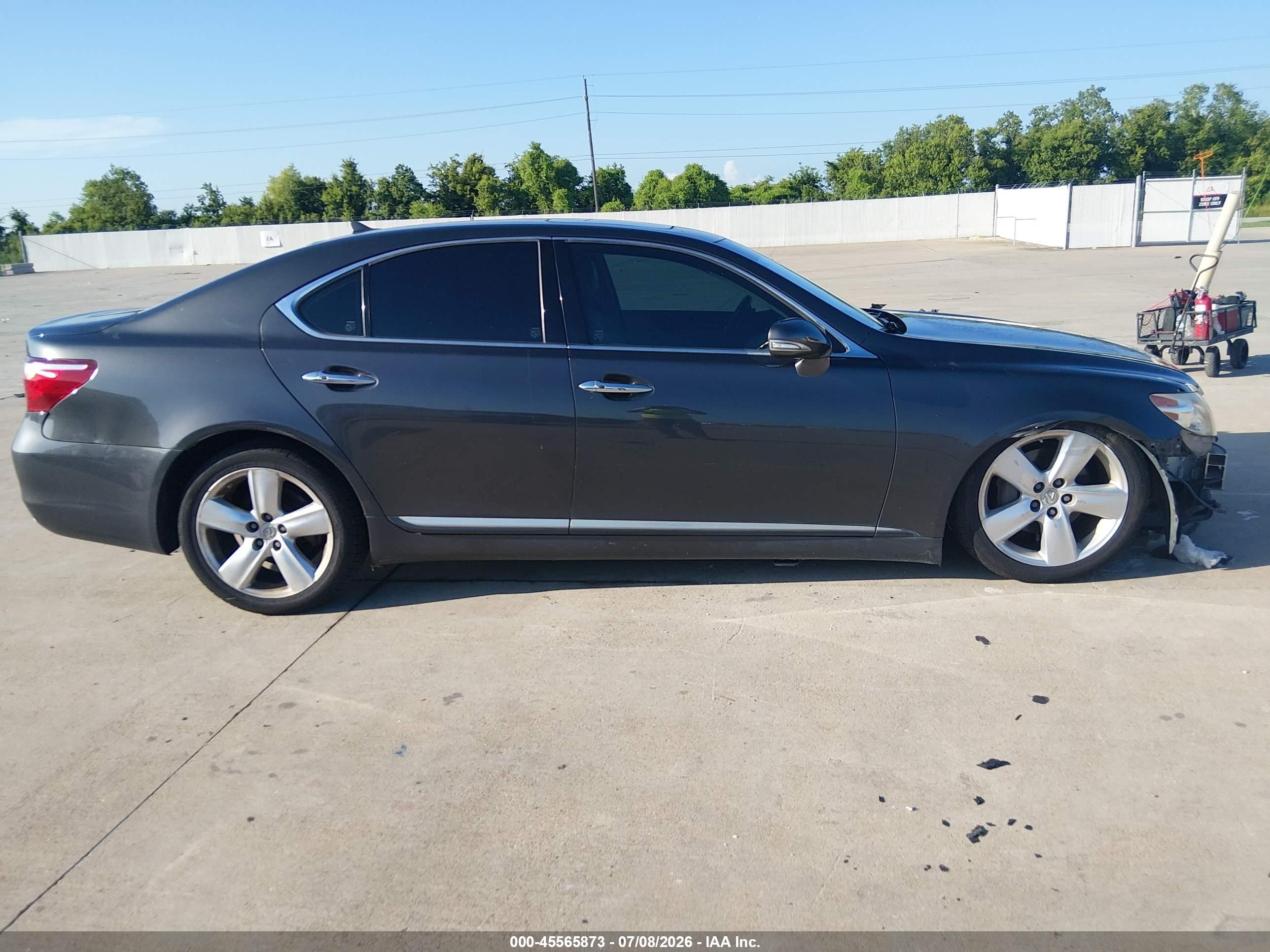 2010 Lexus Ls 460   Gray vin: JTHBL5EF3A5096560