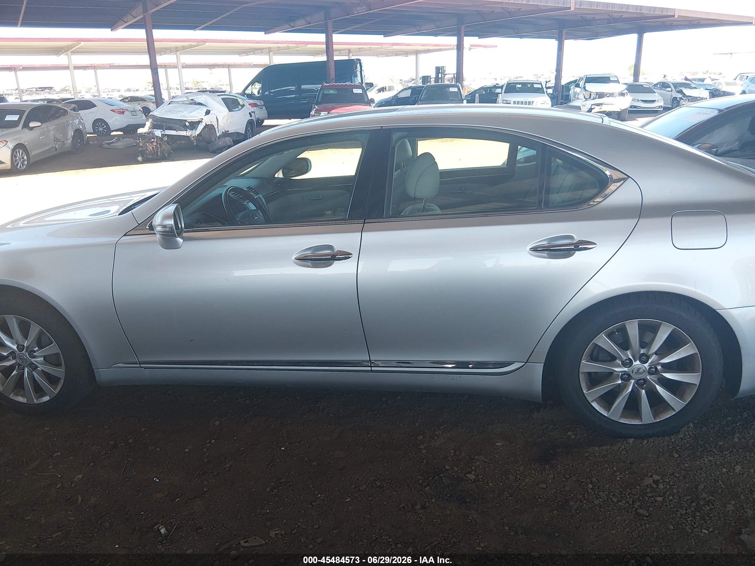 2011 Lexus Ls 460 Silver vin: JTHBL5EF3B5106991