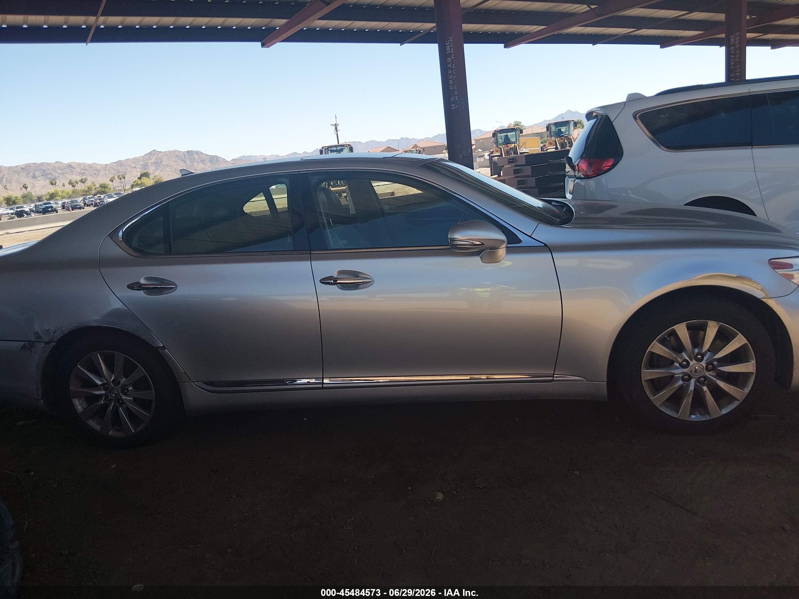 2011 Lexus Ls 460 Silver vin: JTHBL5EF3B5106991