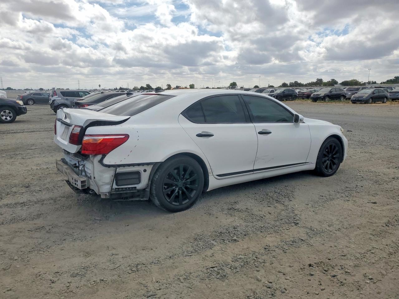 2012 Lexus Ls 460 White vin: JTHBL5EF3C5111562