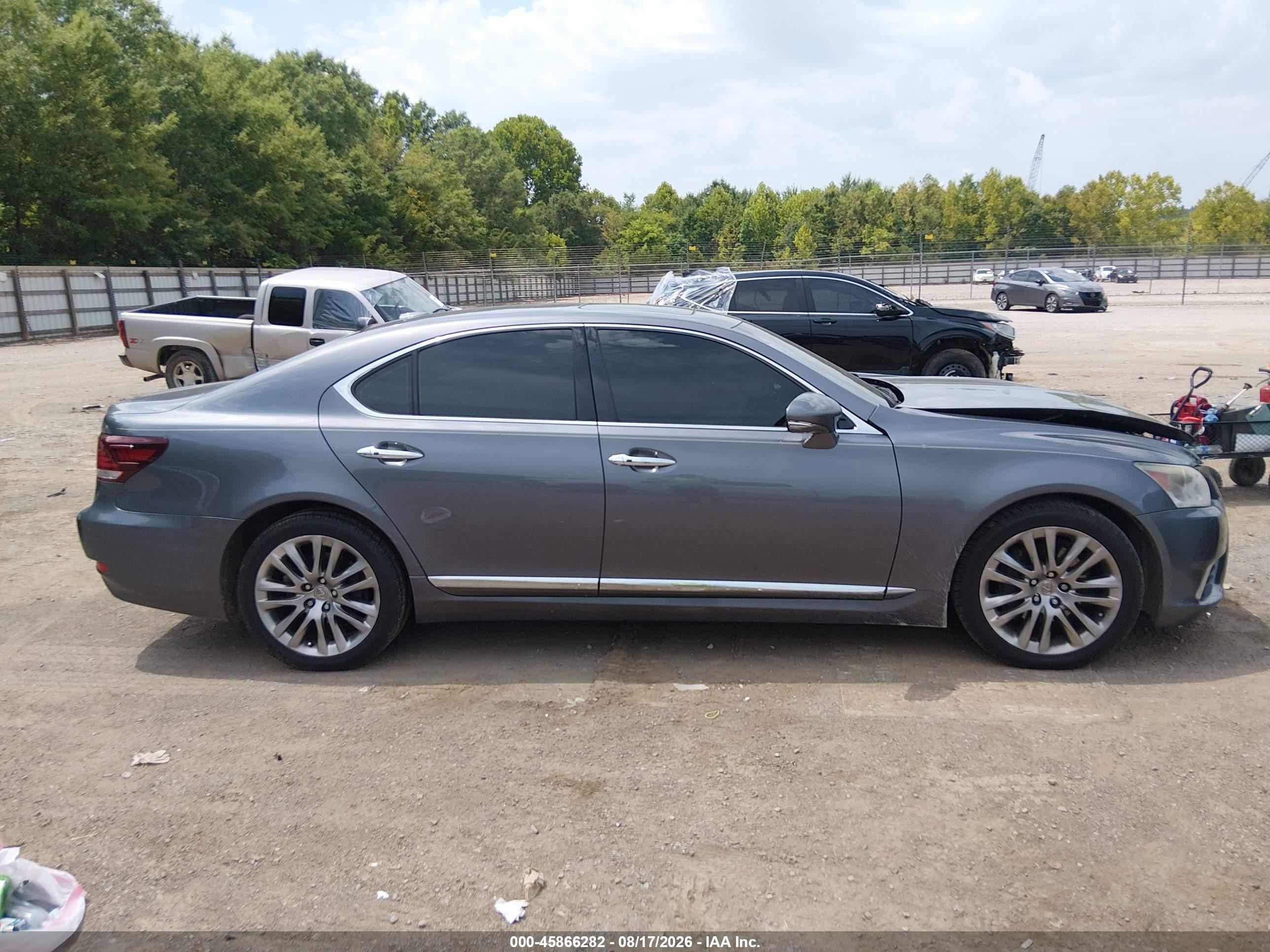 2013 Lexus Ls 460   Gray vin: JTHBL5EF3D5118268