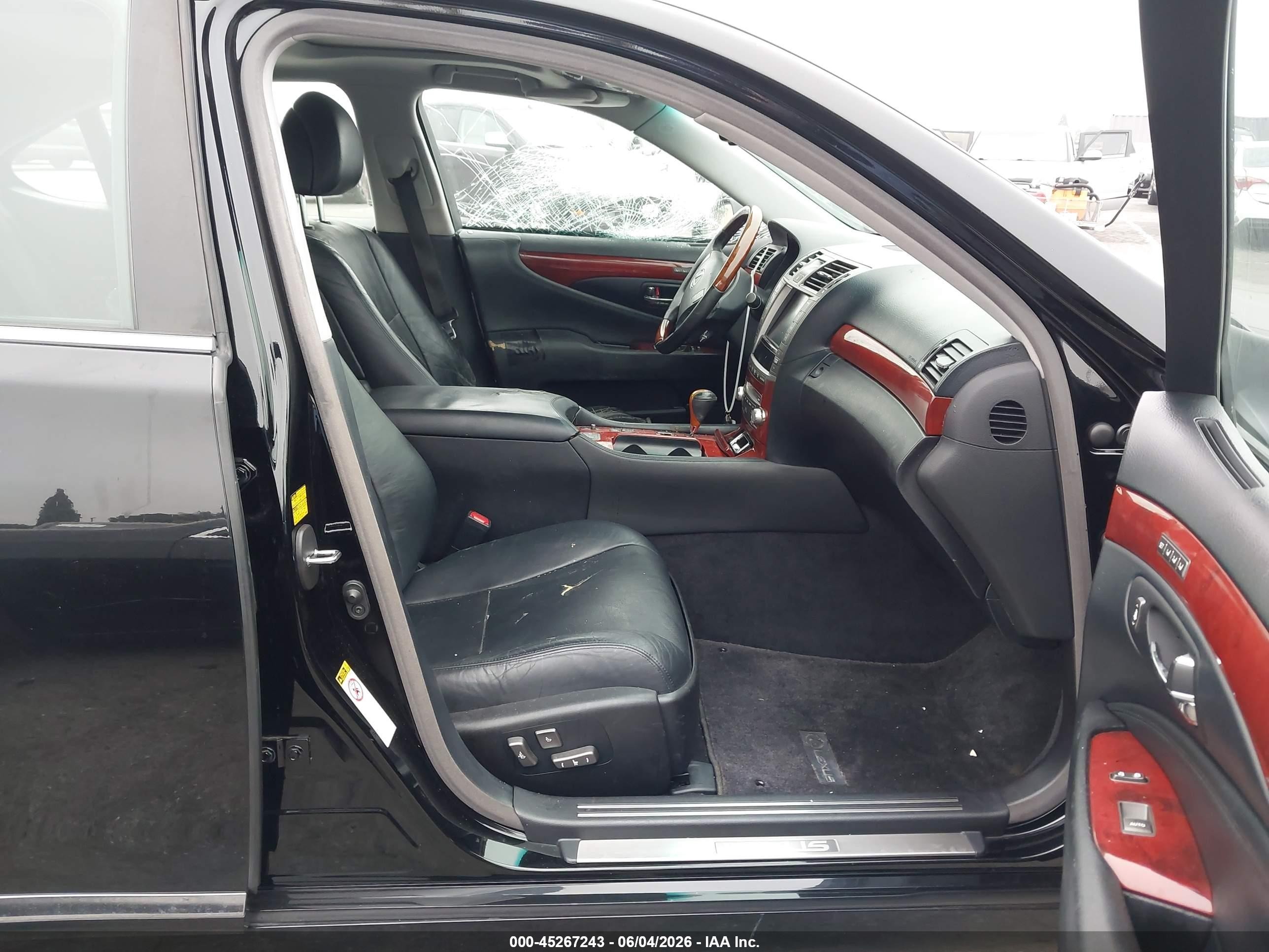2012 Lexus Ls 460   Black vin: JTHBL5EF4C5112817