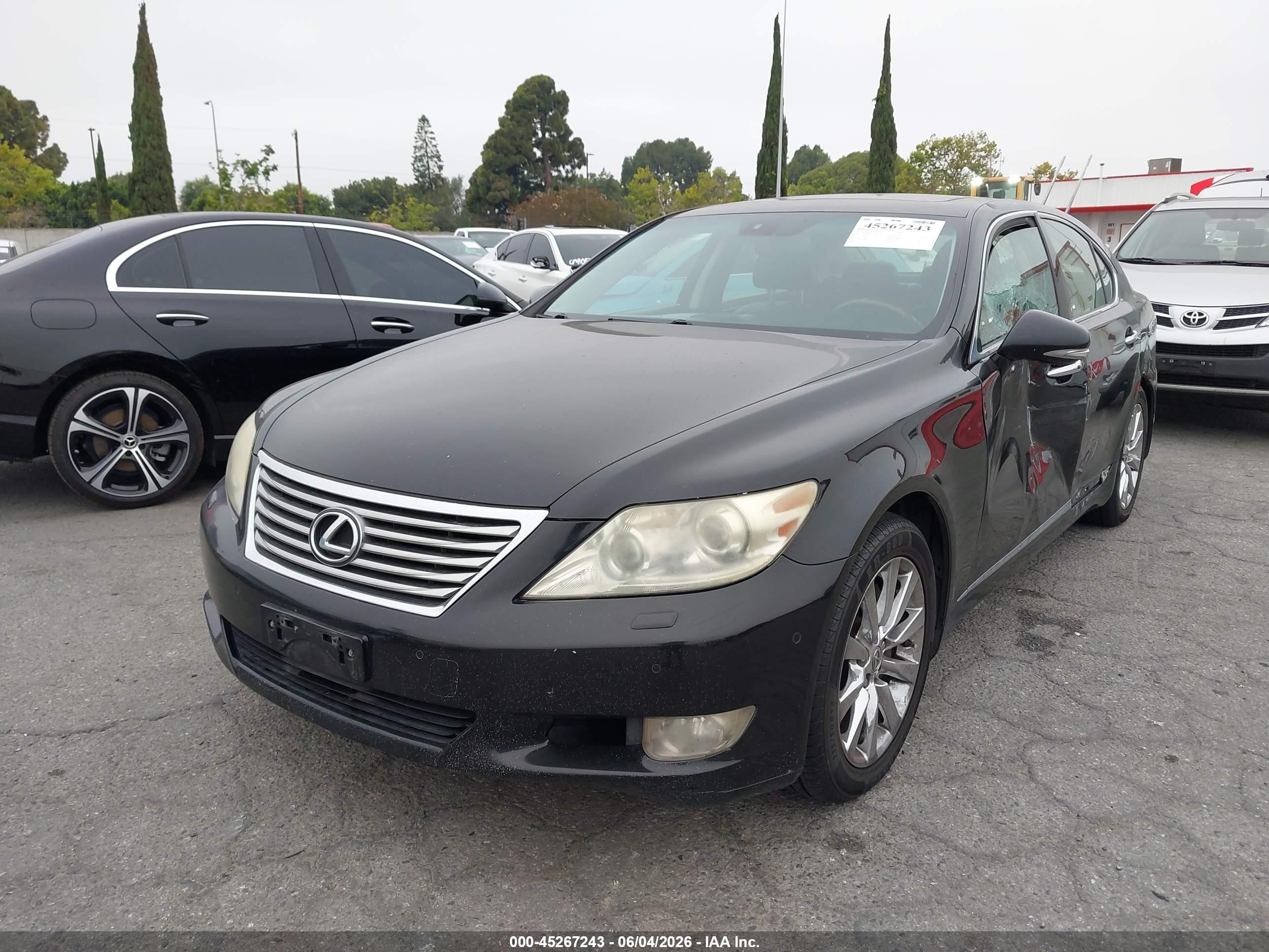 2012 Lexus Ls 460   Black vin: JTHBL5EF4C5112817
