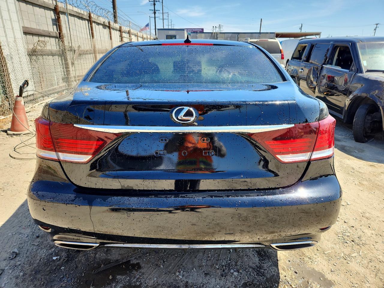 2013 Lexus Ls 460 Black vin: JTHBL5EF4D5120501