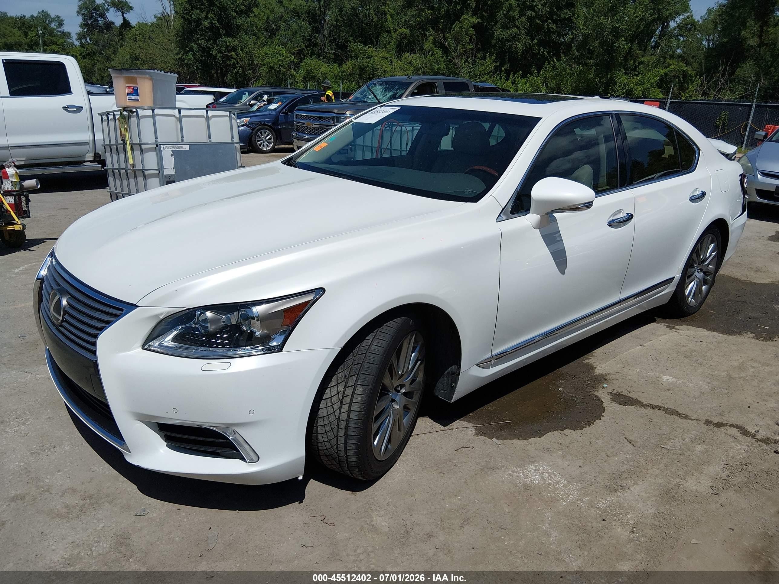 2014 Lexus Ls 460   White vin: JTHBL5EF4E5128003